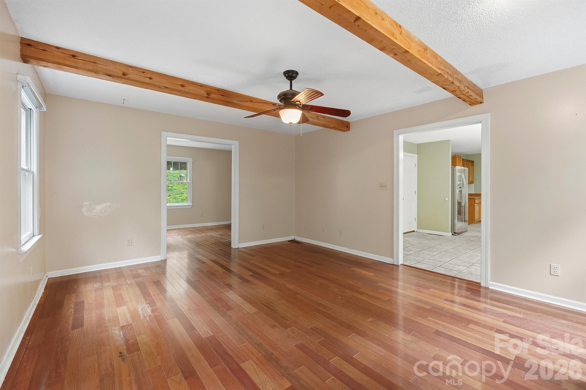 1227 Shirebourn None — Hickory
