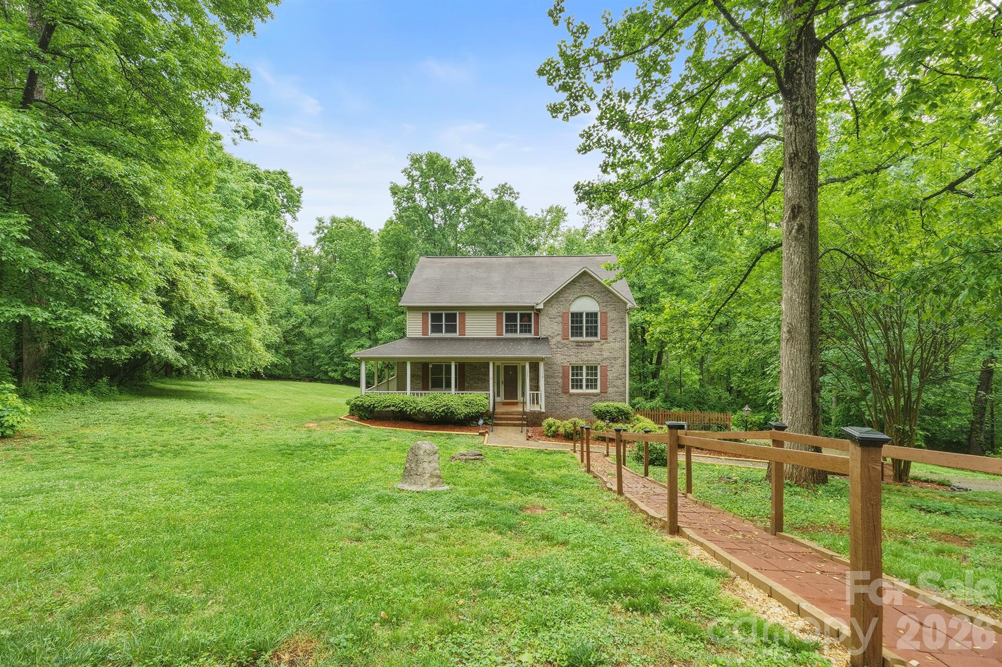 1227 Shirebourn None — Hickory