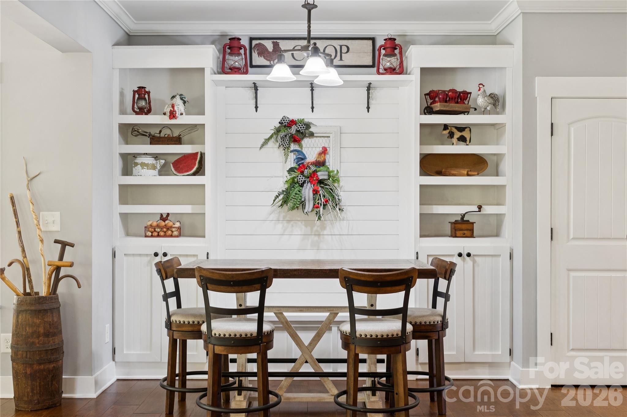 295 Worthington Drive — Mt Ulla