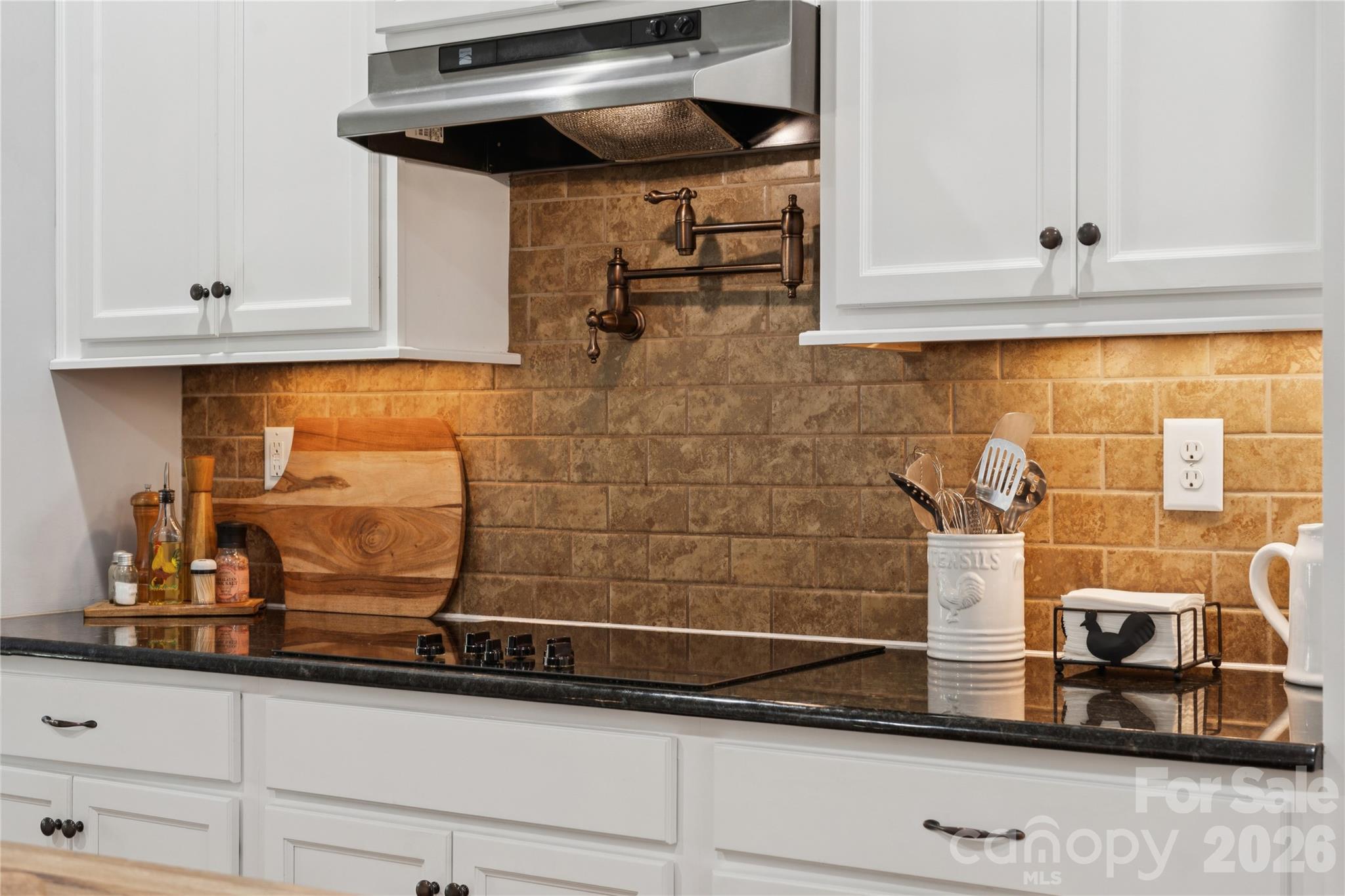 295 Worthington Drive — Mt Ulla