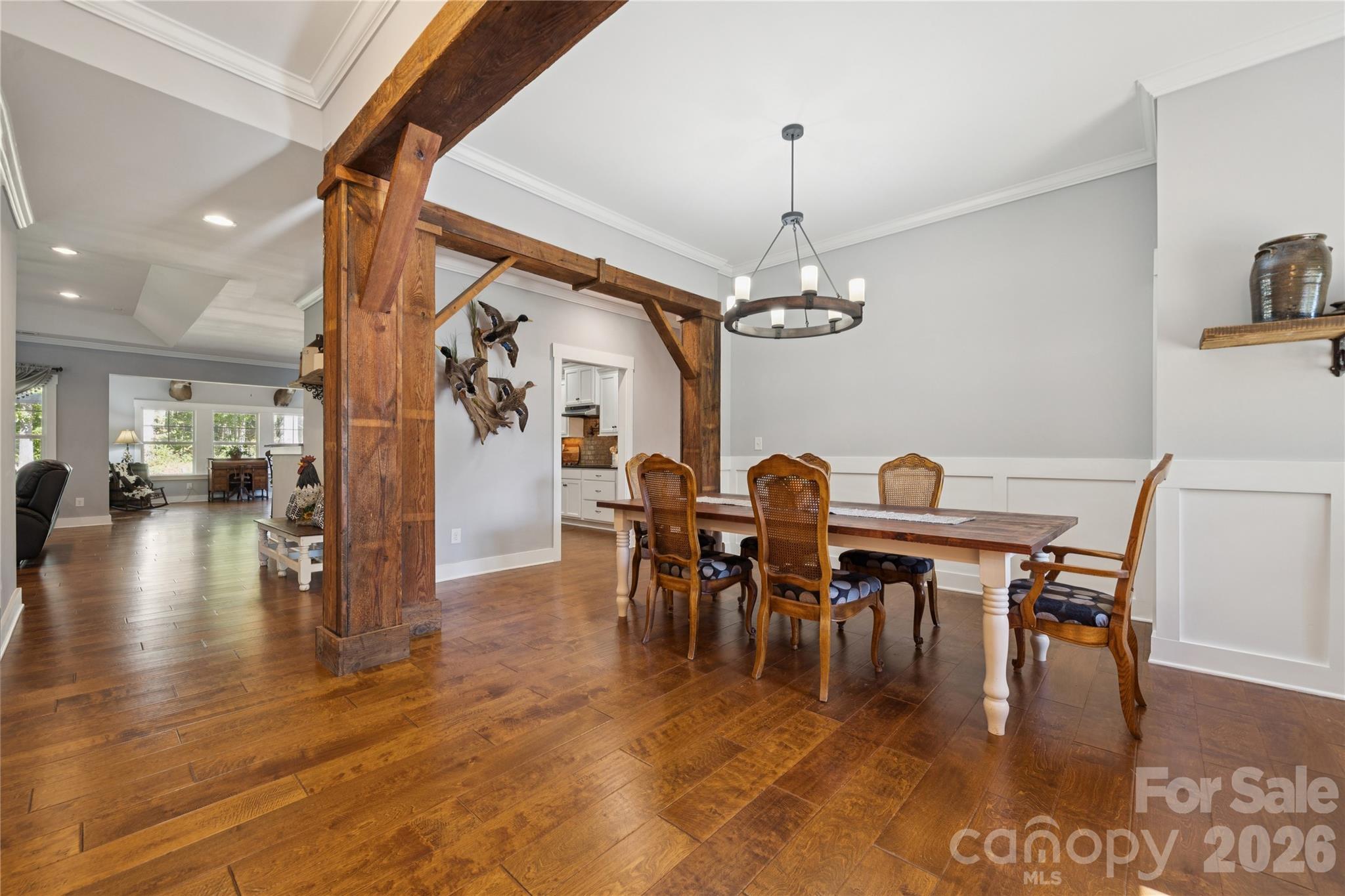295 Worthington Drive — Mt Ulla