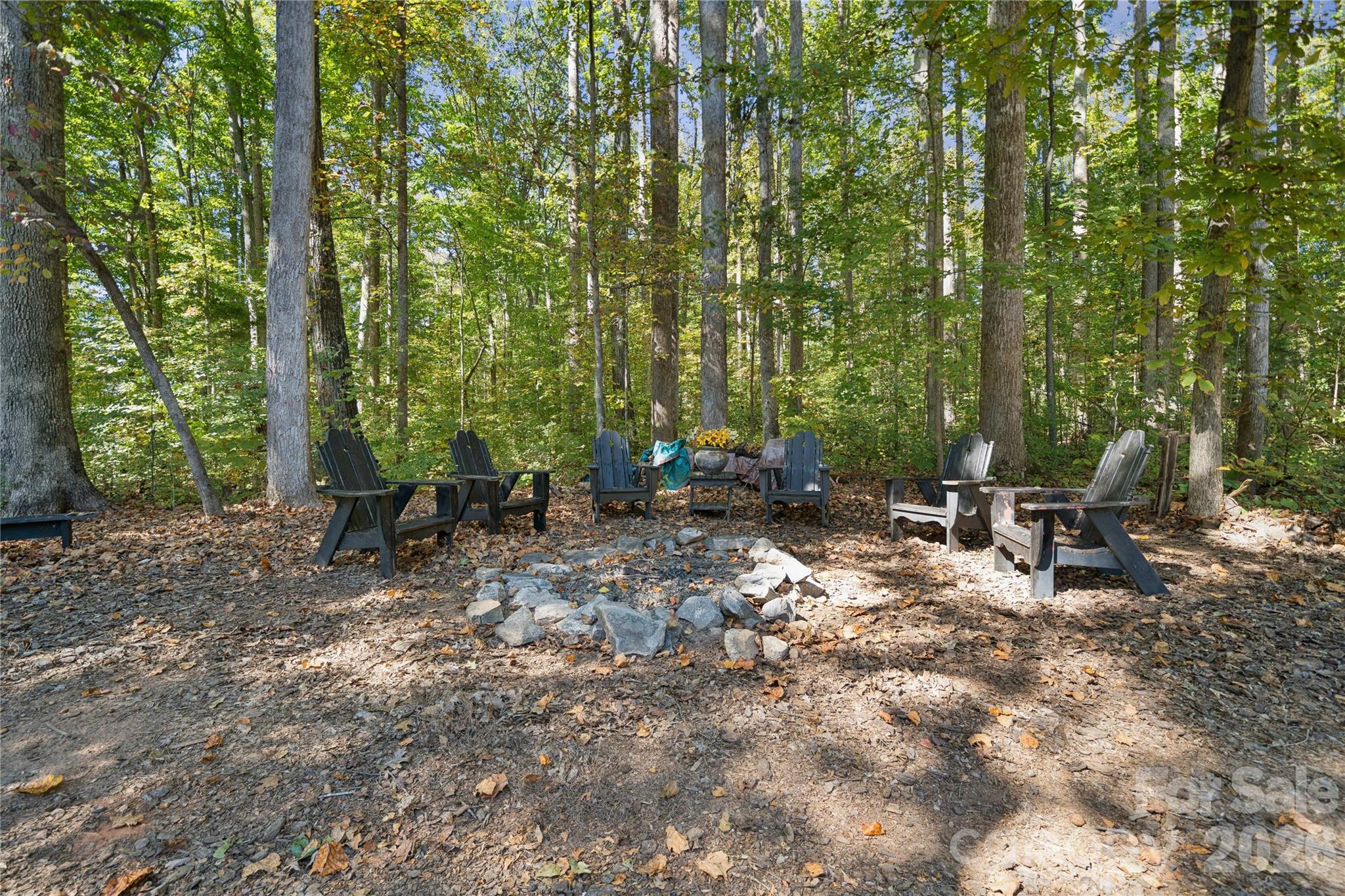 295 Worthington Drive — Mt Ulla