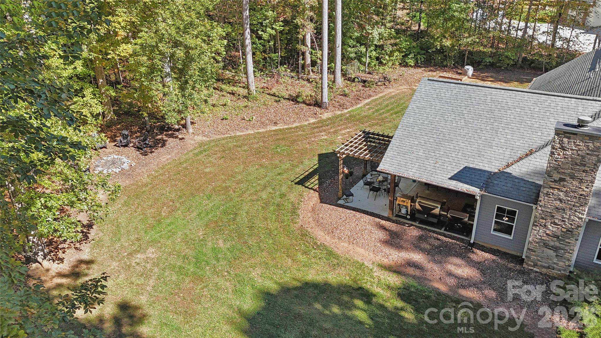 295 Worthington Drive — Mt Ulla