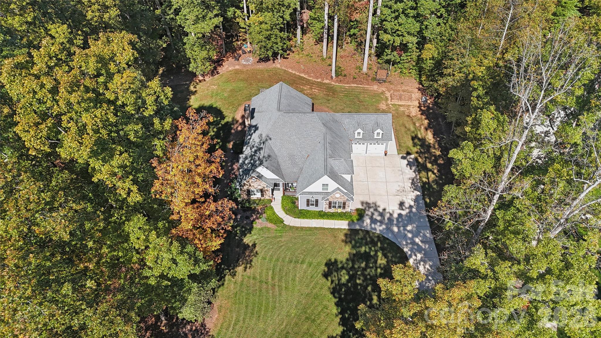 295 Worthington Drive — Mt Ulla