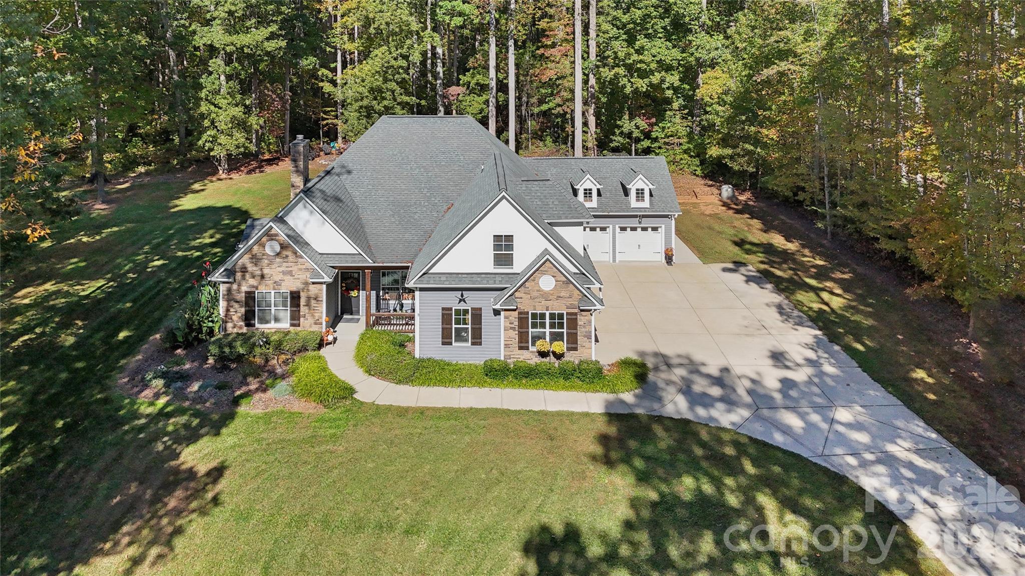 295 Worthington Drive — Mt Ulla