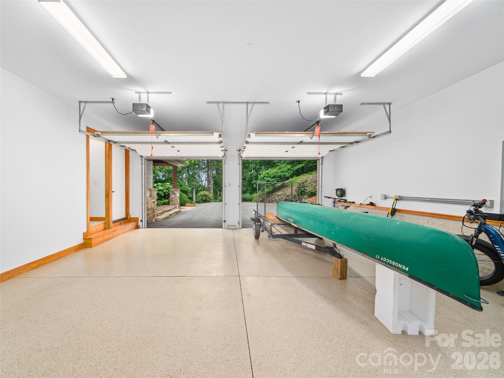 71 Chestnut Hill Road — Spruce Pine