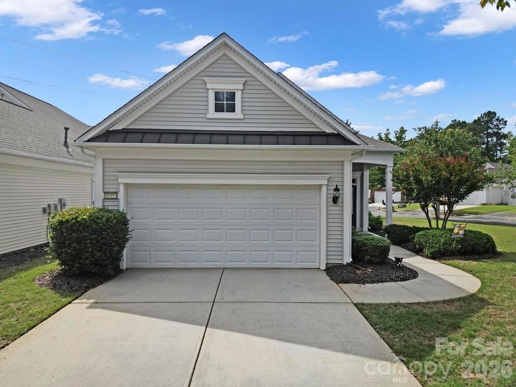 16353 Raven Crest Drive — Fort Mill