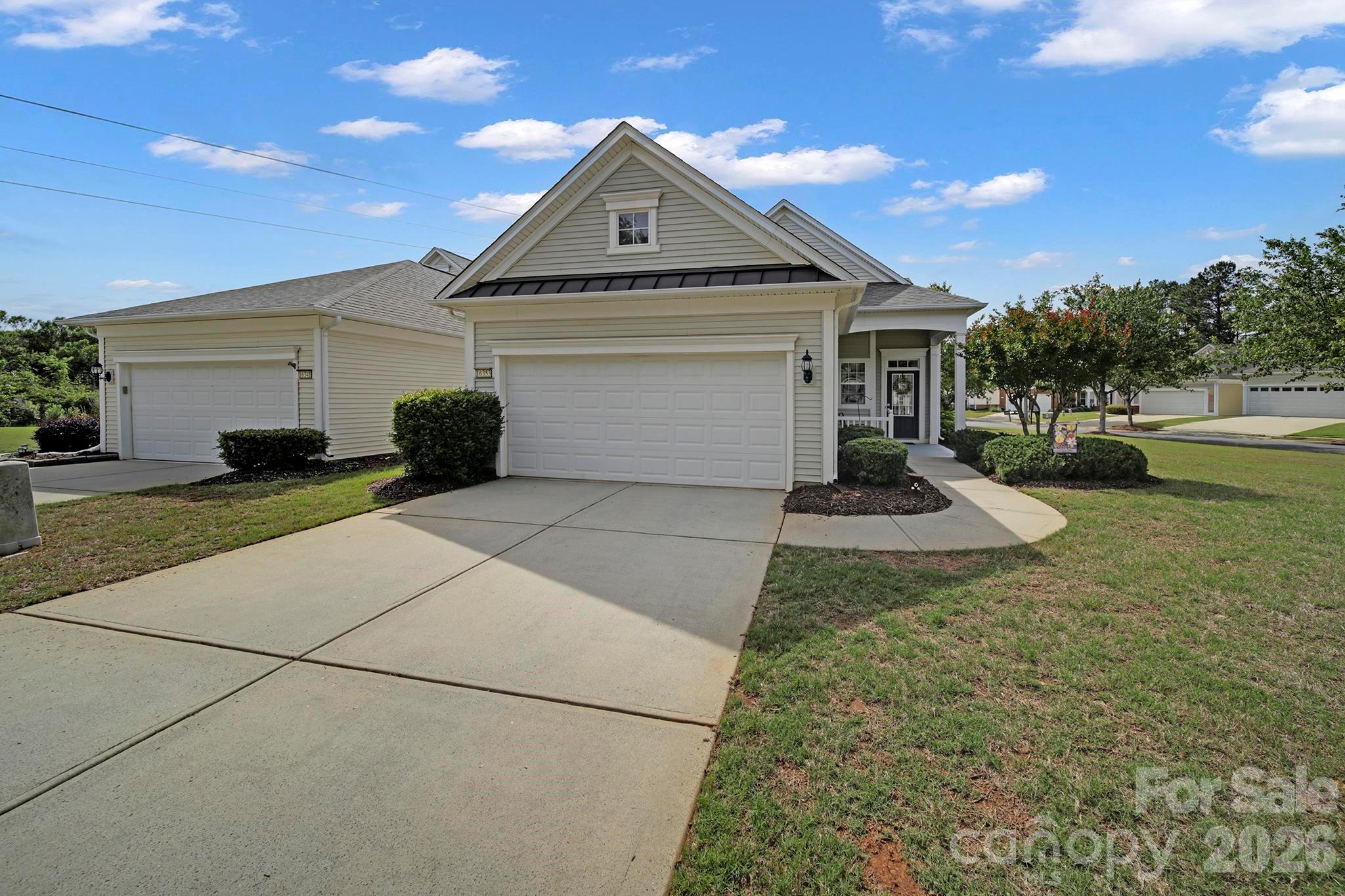 16353 Raven Crest Drive — Fort Mill