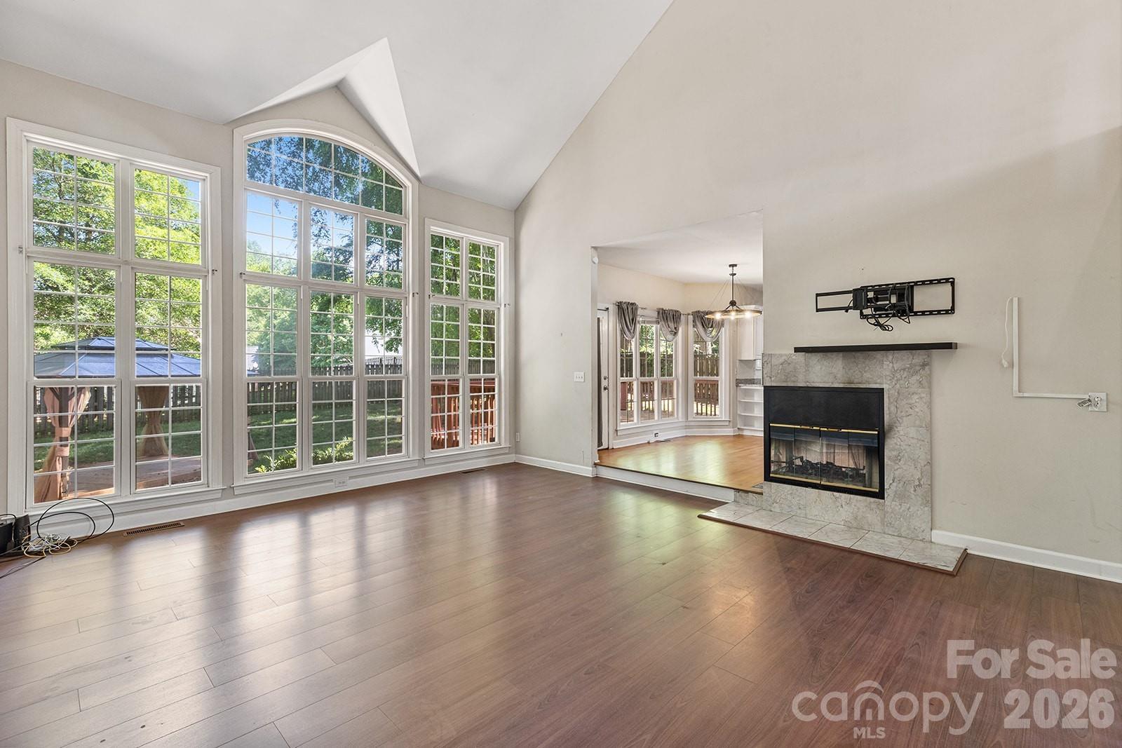 9111 Brocklehurst Lane — Charlotte
