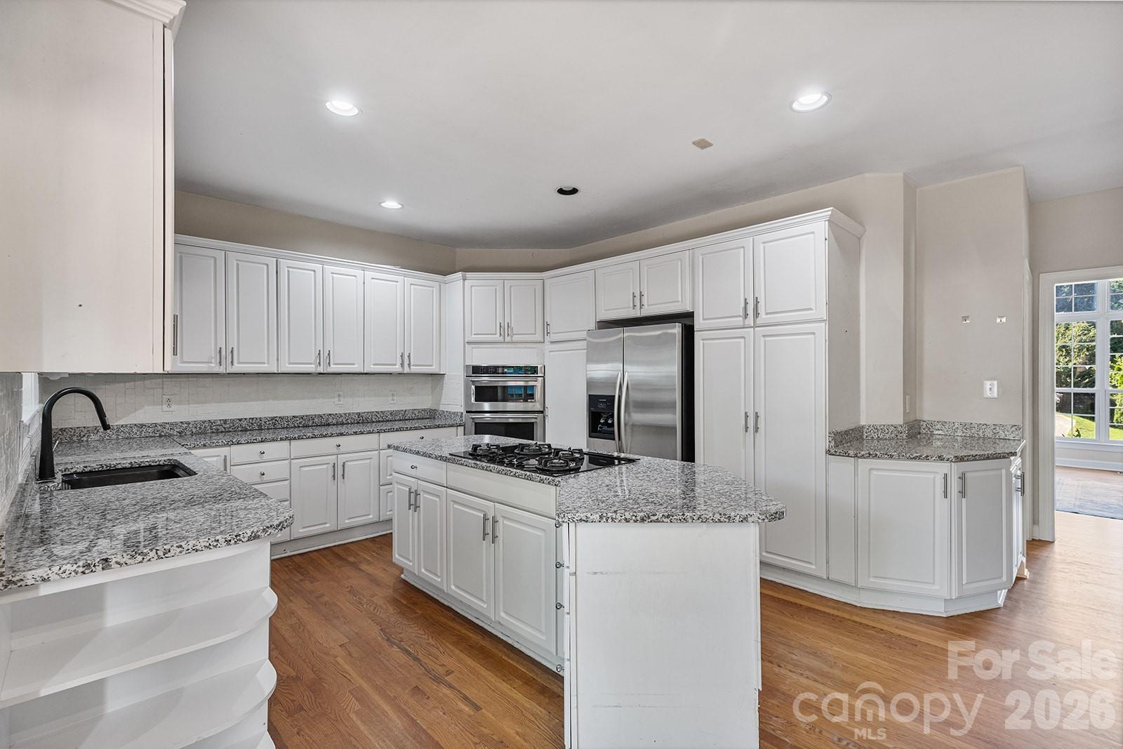 9111 Brocklehurst Lane — Charlotte