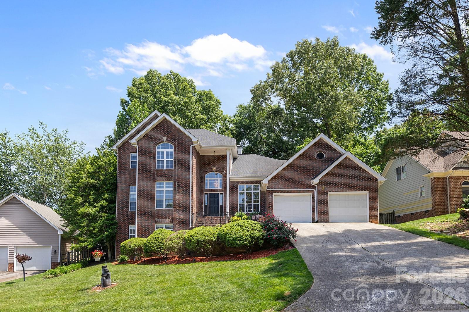 9111 Brocklehurst Lane — Charlotte