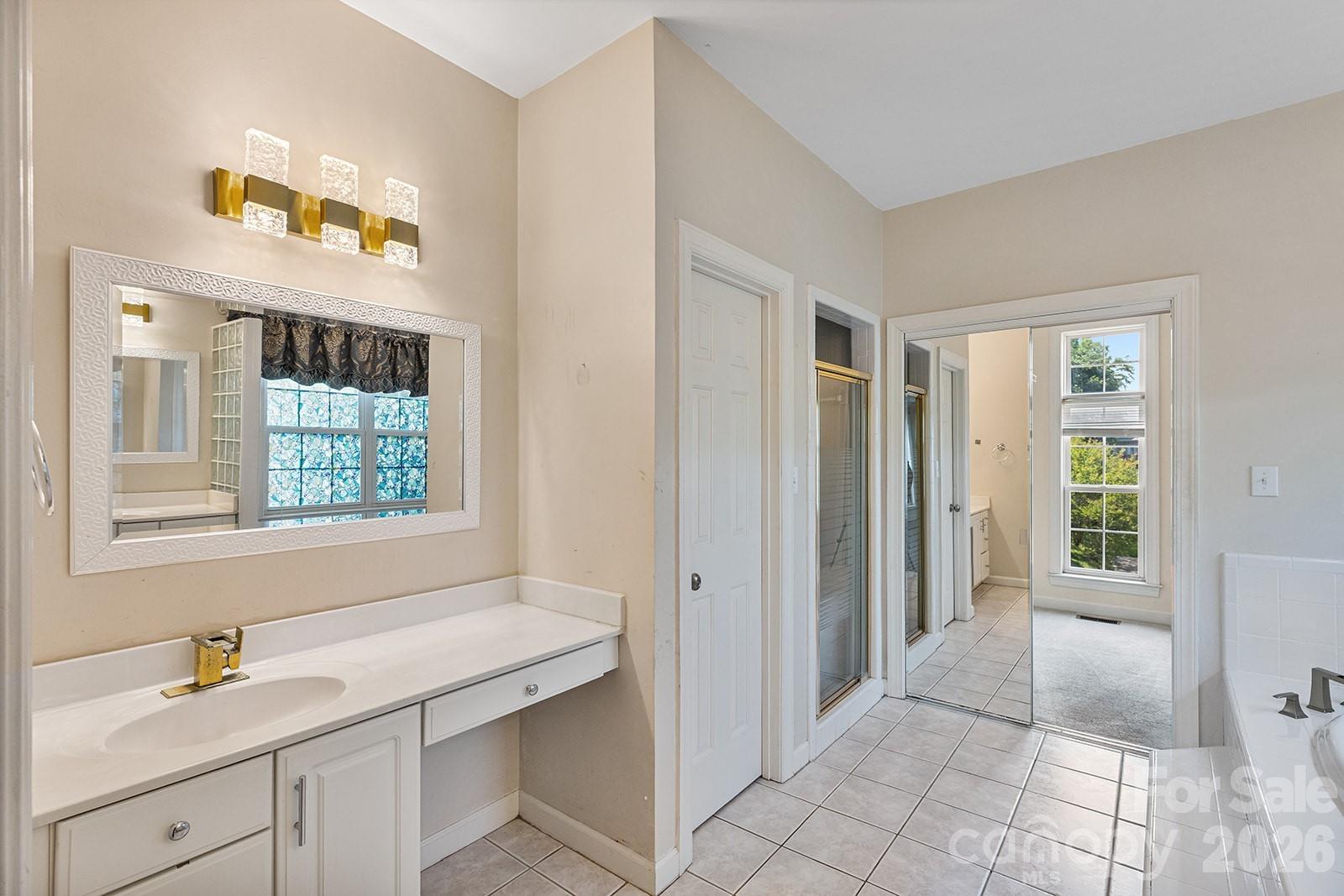 9111 Brocklehurst Lane — Charlotte