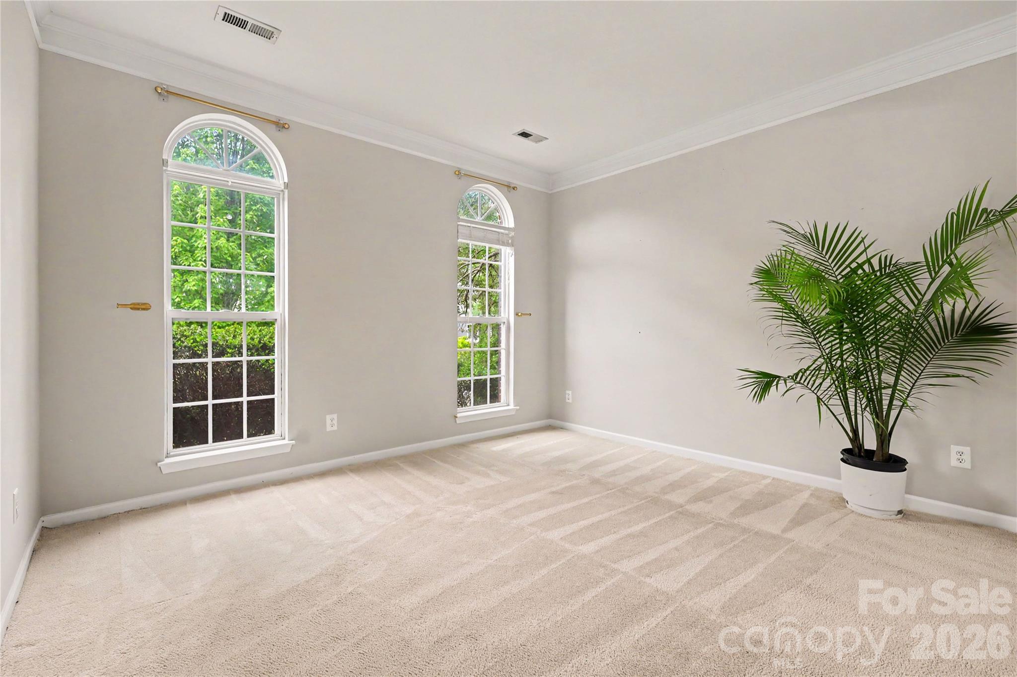 10312 Fairbourne Court — Charlotte