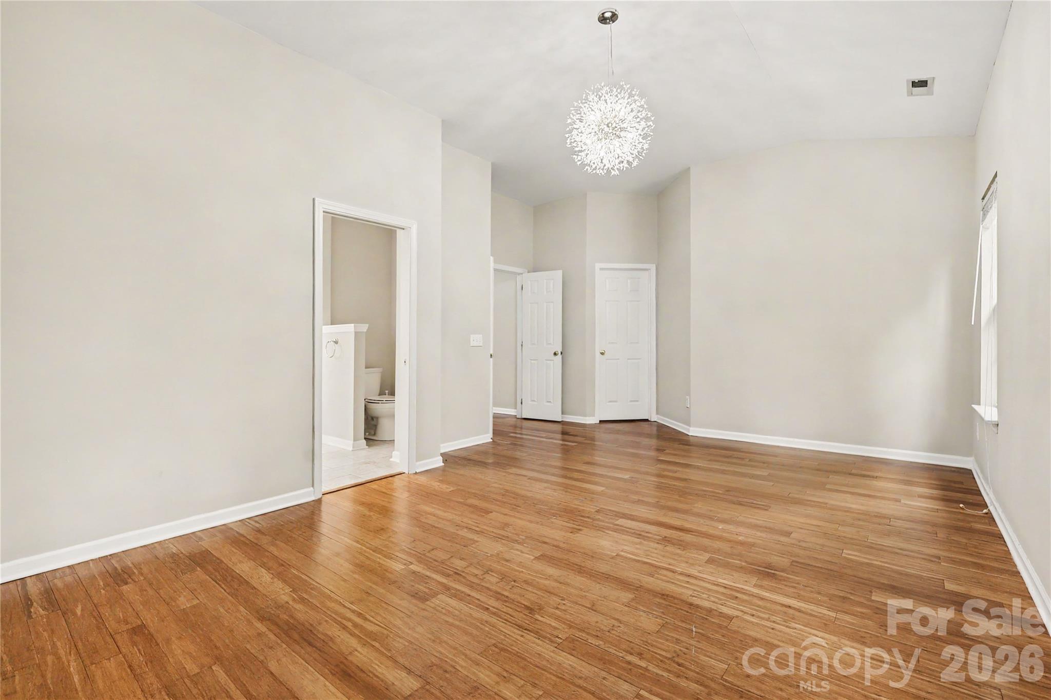 10312 Fairbourne Court — Charlotte