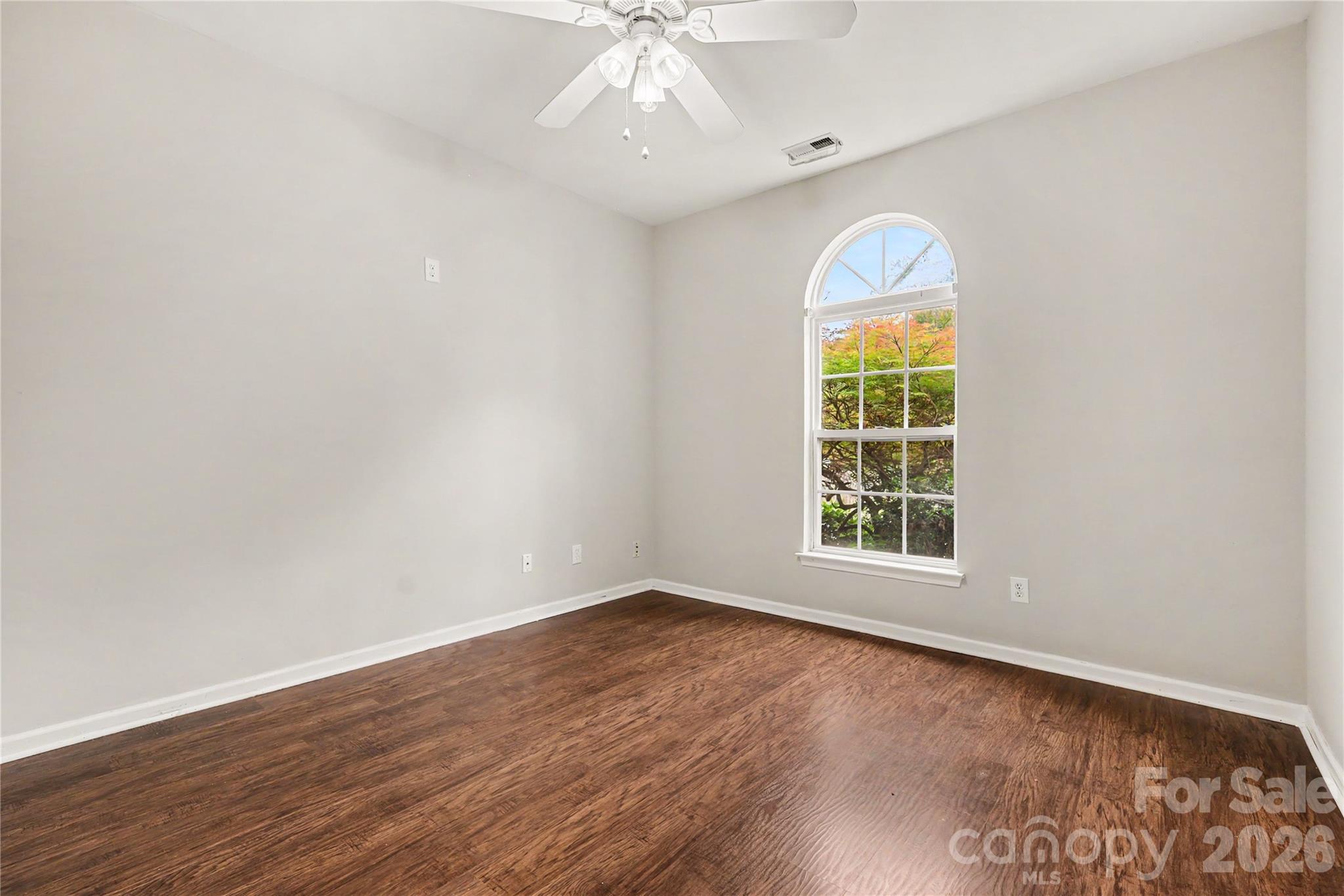 10312 Fairbourne Court — Charlotte