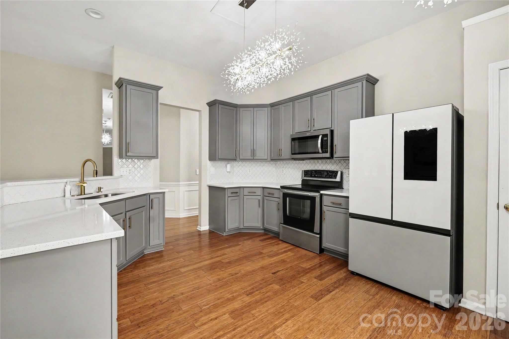 10312 Fairbourne Court — Charlotte