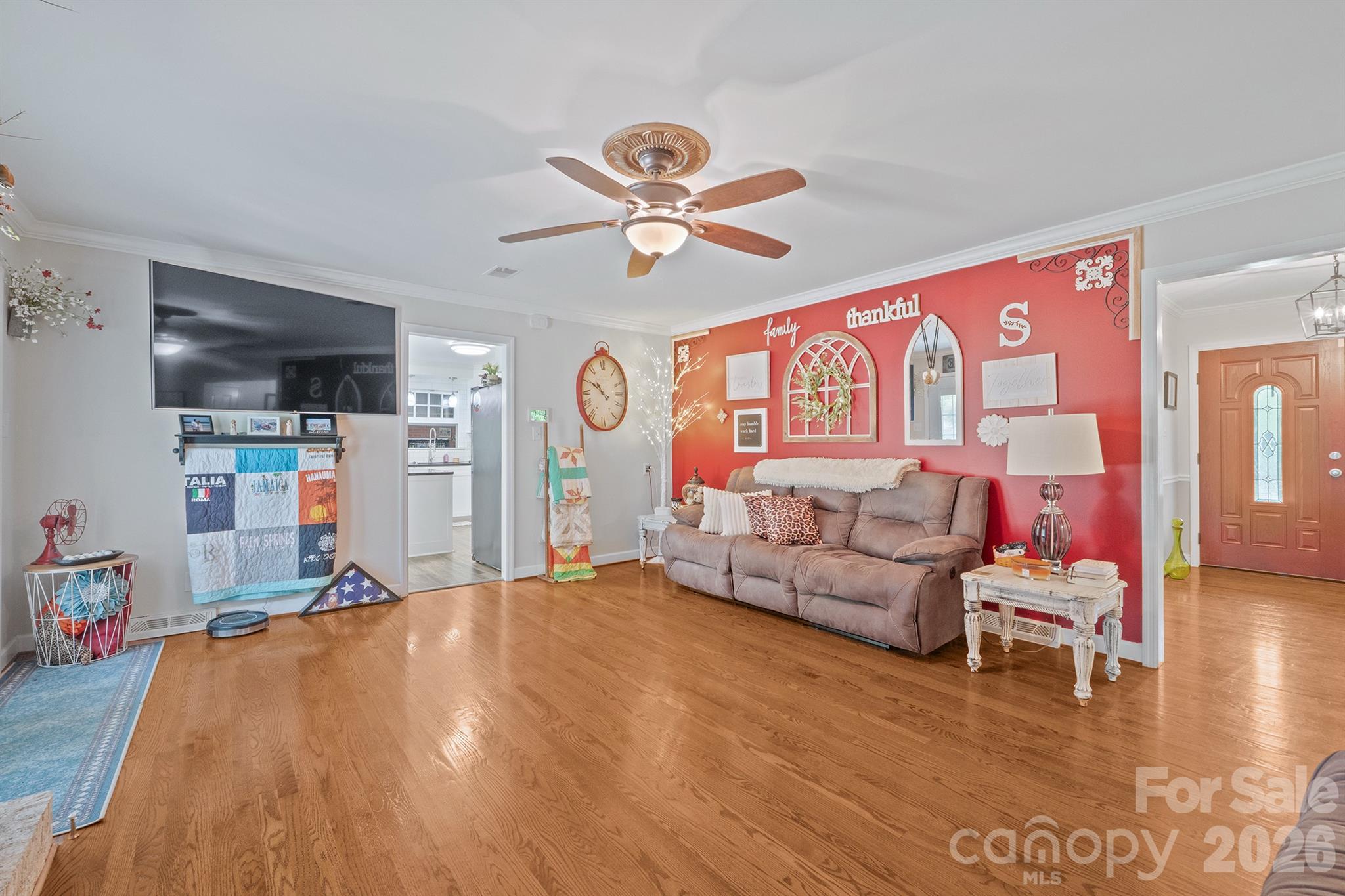 435 W Central Avenue — Mount Holly
