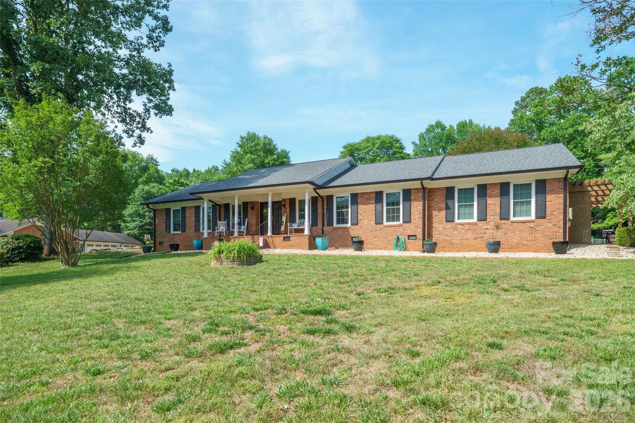 435 W Central Avenue — Mount Holly