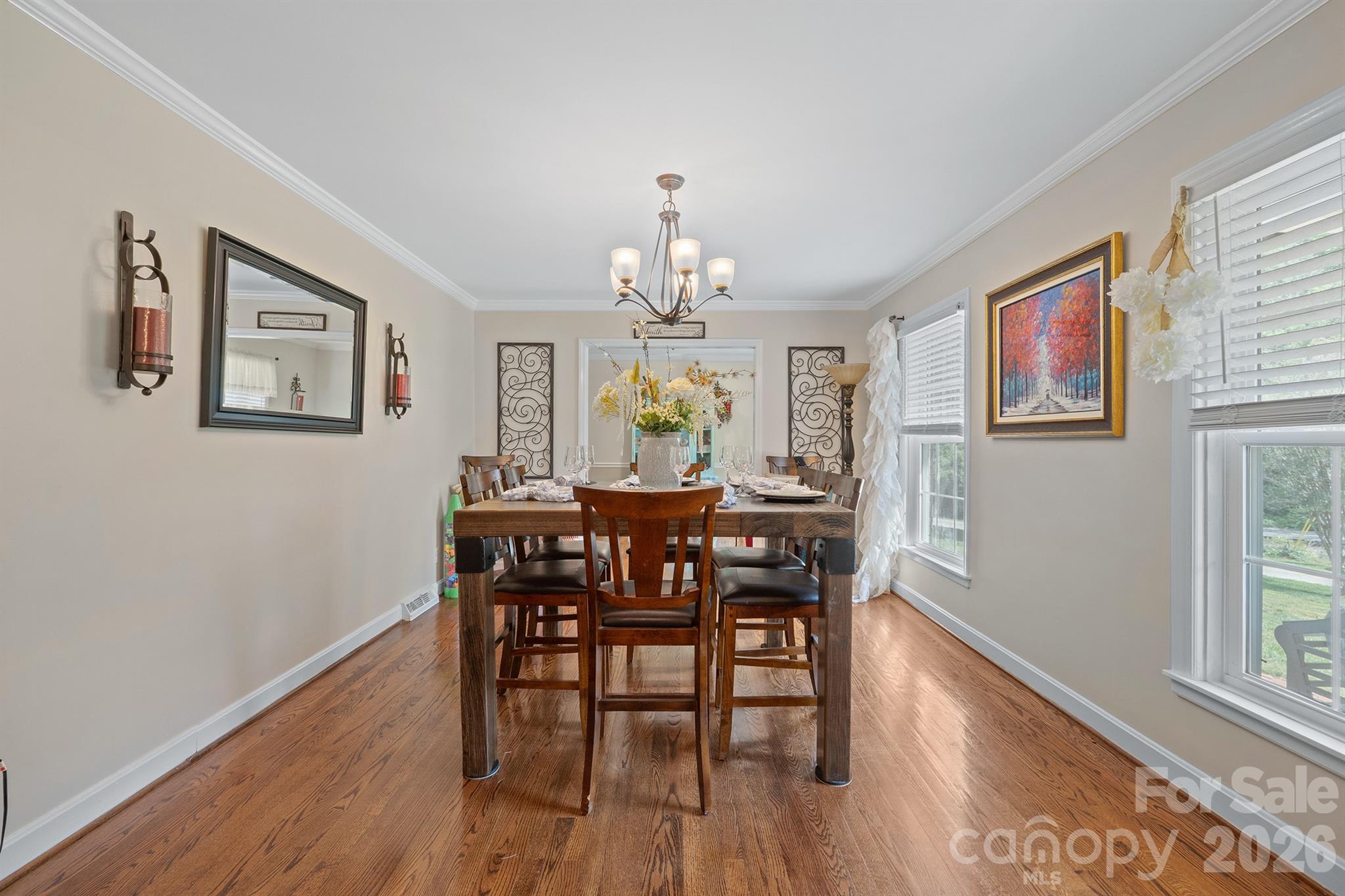435 W Central Avenue — Mount Holly