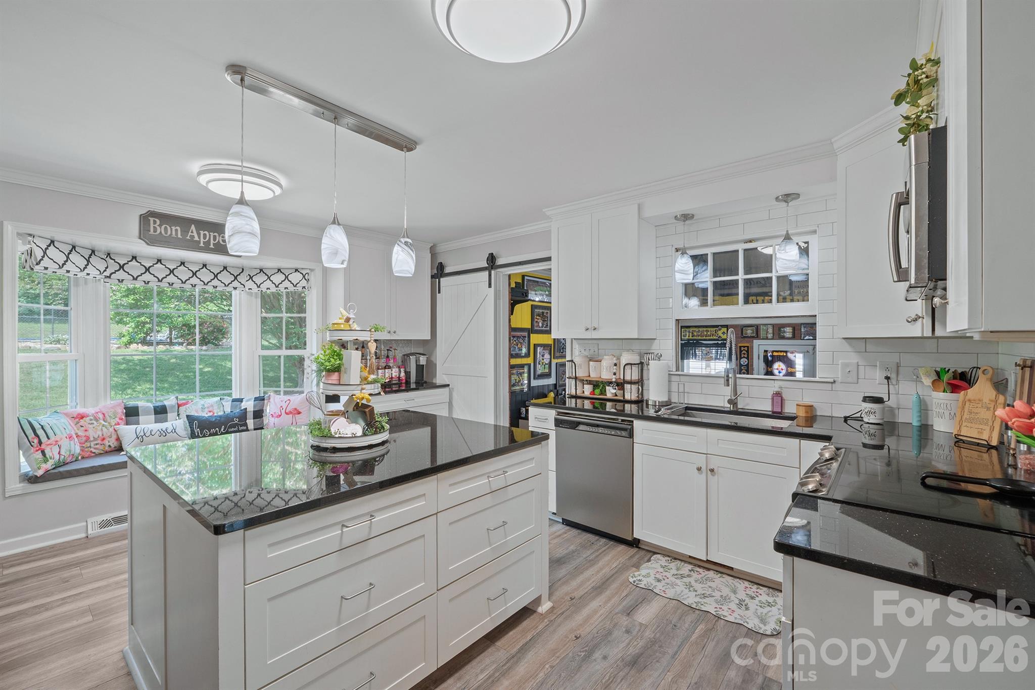 435 W Central Avenue — Mount Holly