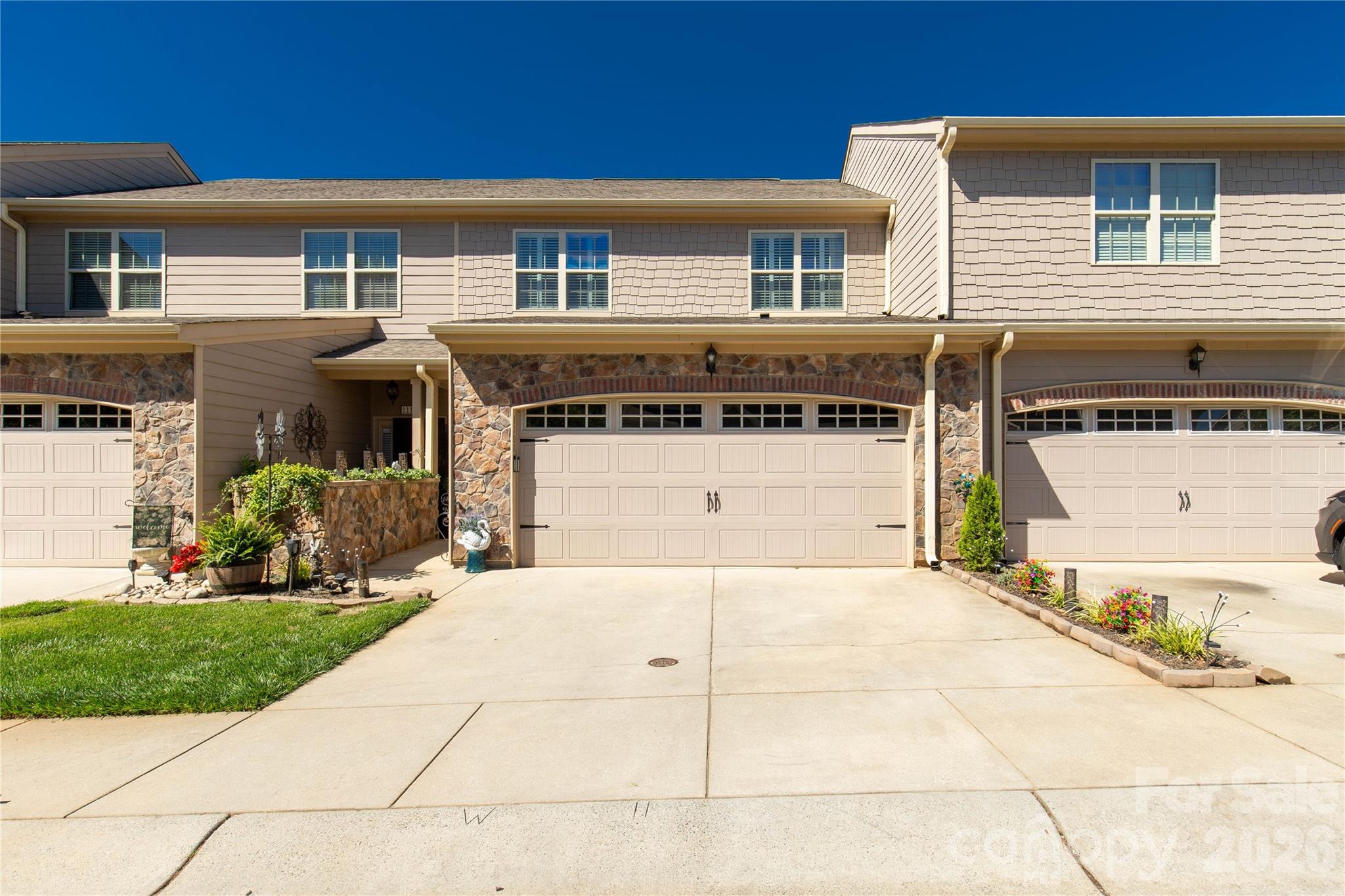 1108 Stuarts Landing Drive — Cramerton