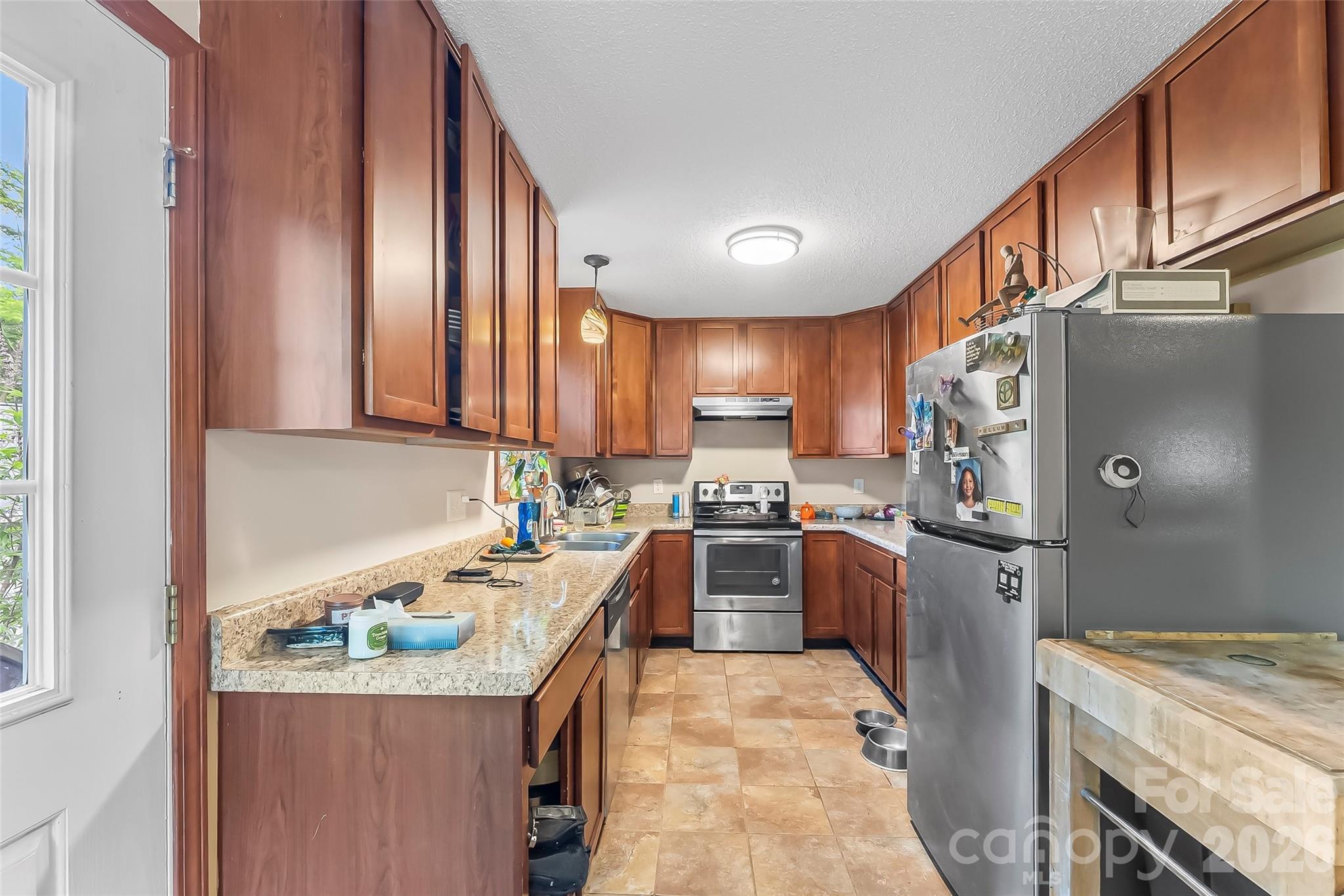 5 Springmill Drive — Asheville