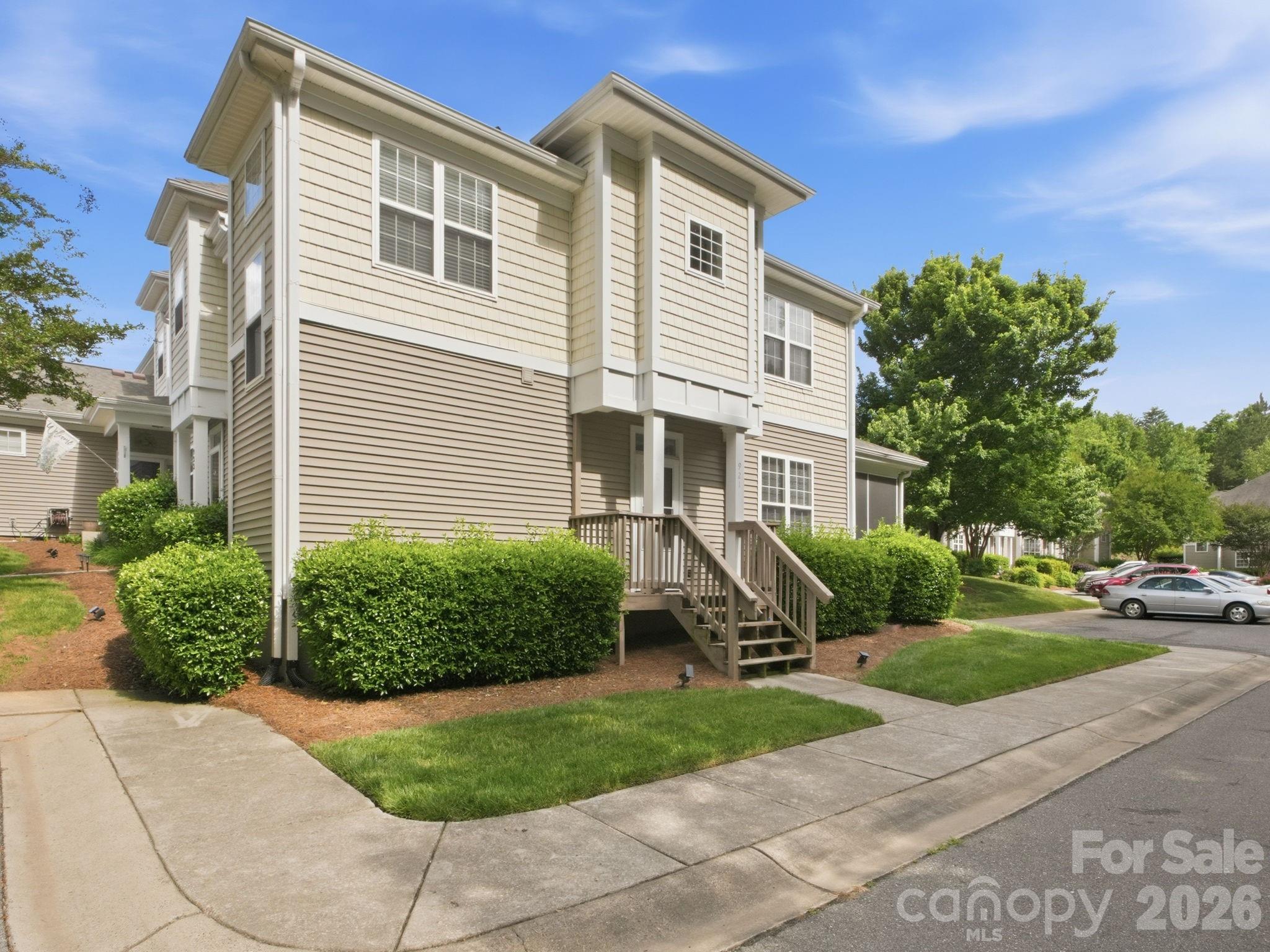 921 Ashworth Drive — Gastonia