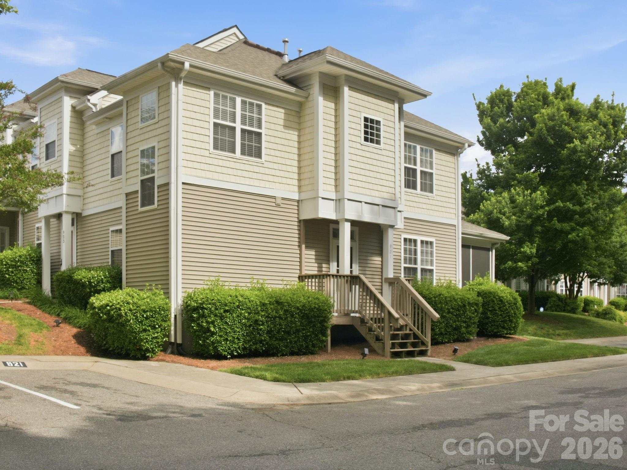 921 Ashworth Drive — Gastonia