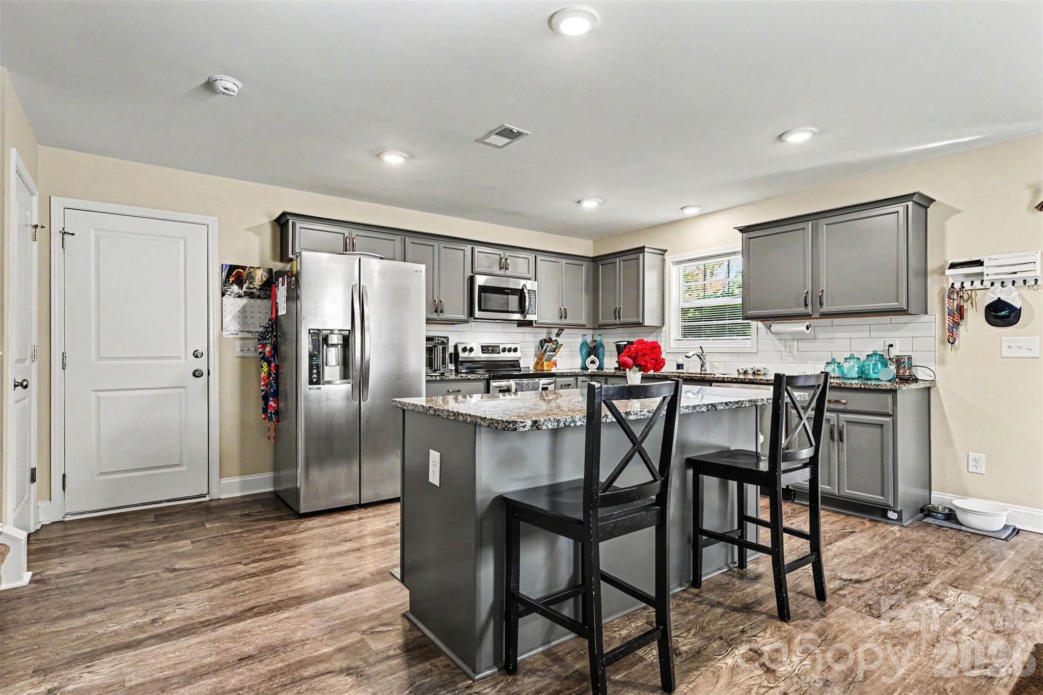 3401 Shillinglaw Road — Sharon