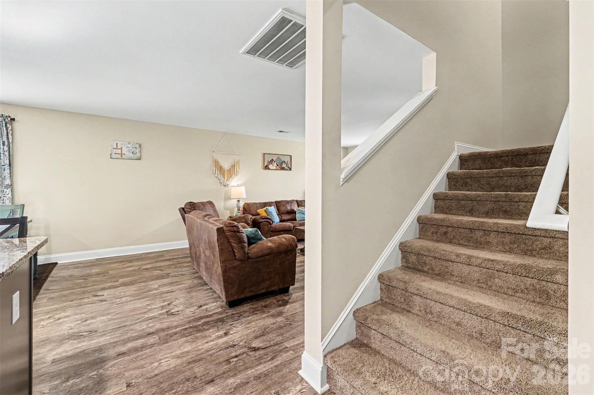 3401 Shillinglaw Road — Sharon