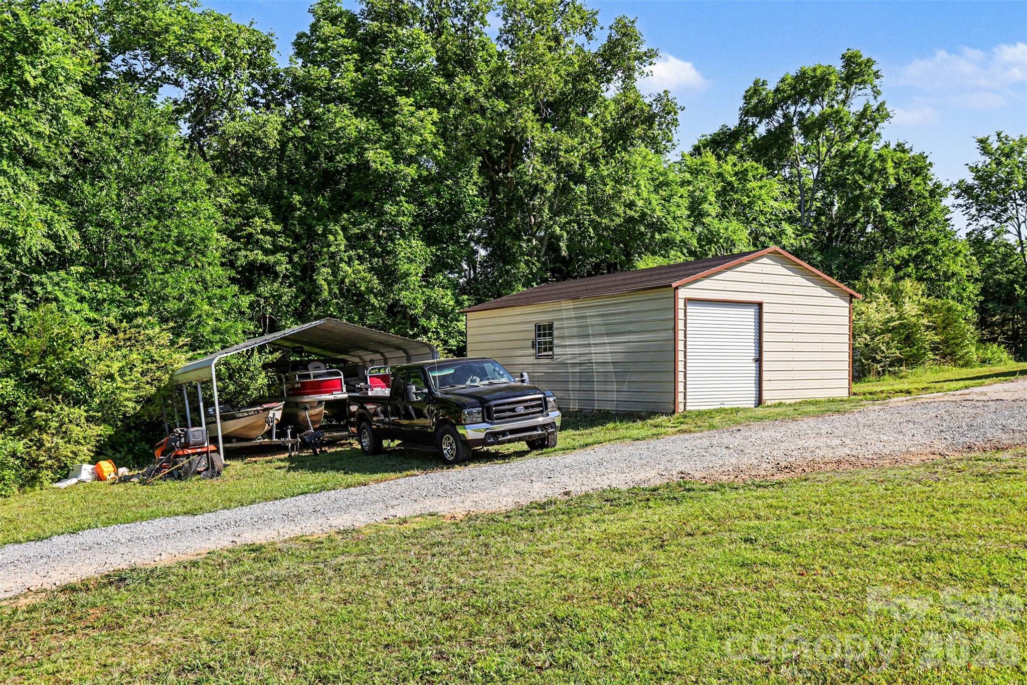 3401 Shillinglaw Road — Sharon
