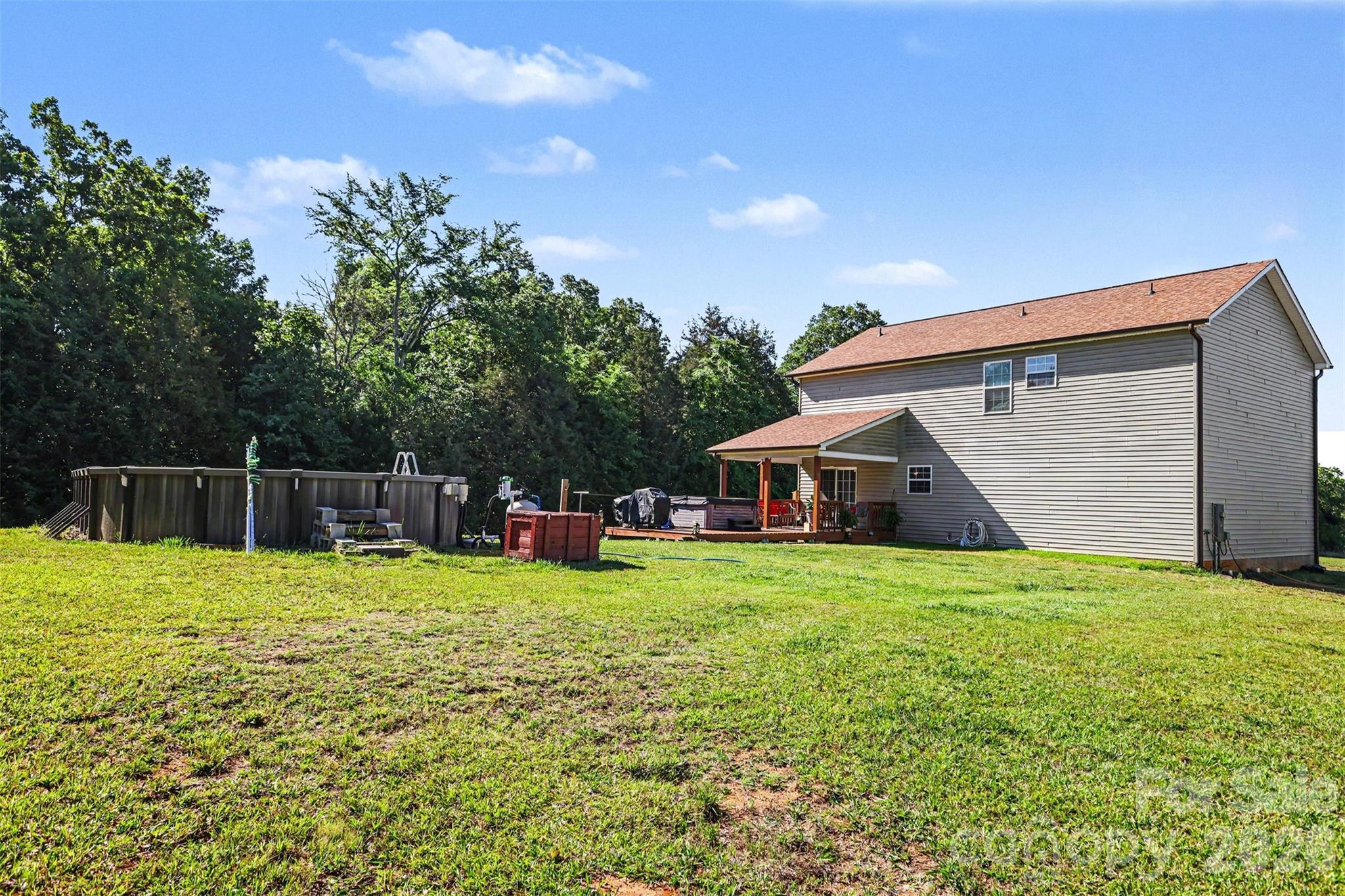 3401 Shillinglaw Road — Sharon