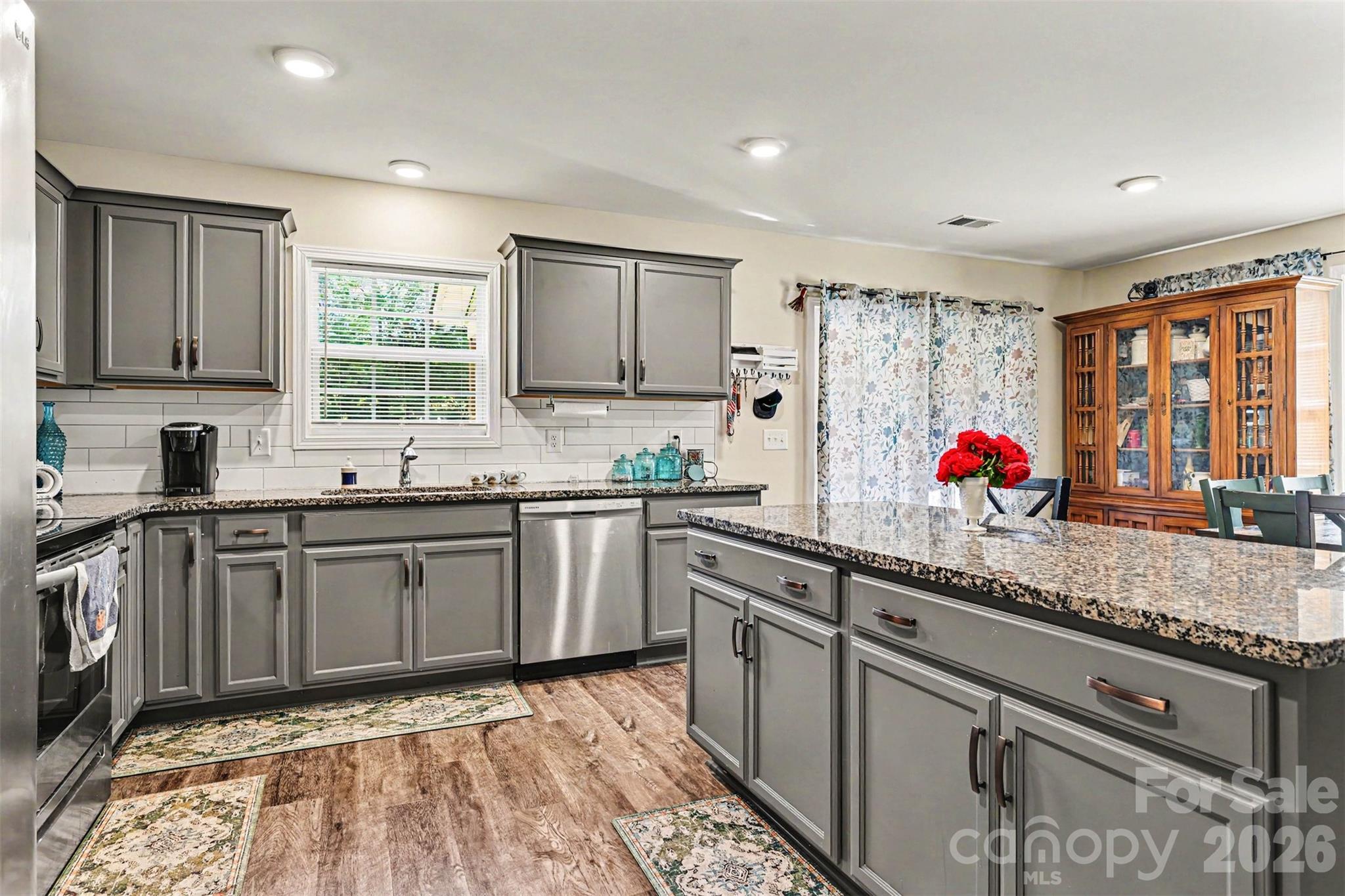 3401 Shillinglaw Road — Sharon