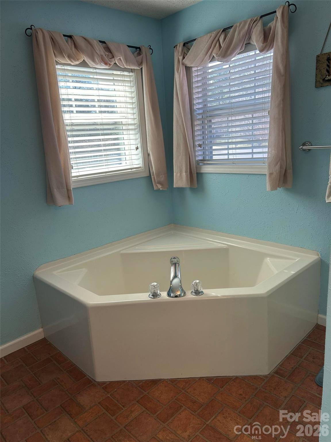 323 Swamp Fox Drive — Fort Mill