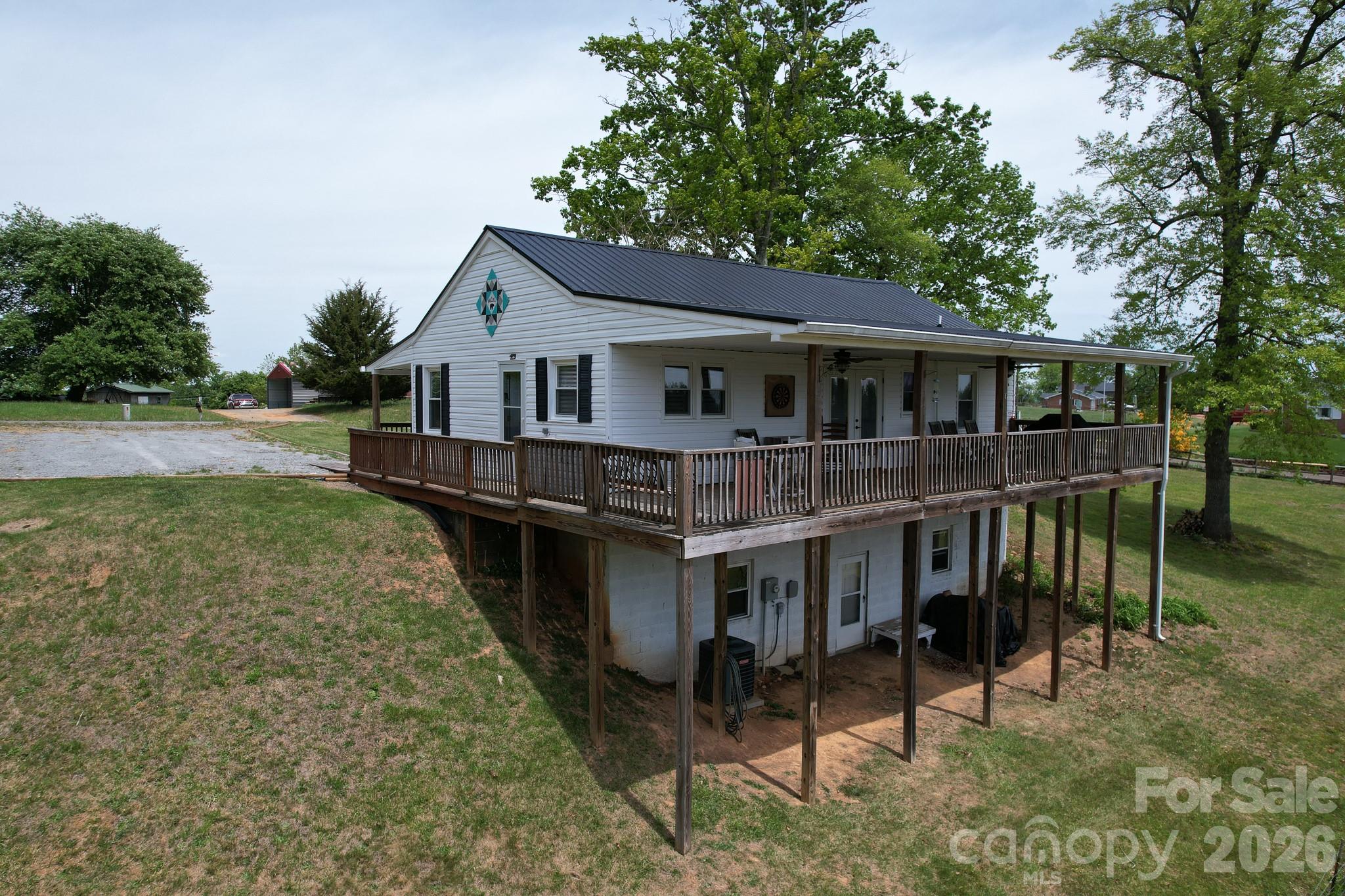 4532 NC Hwy 18 None N — Sparta