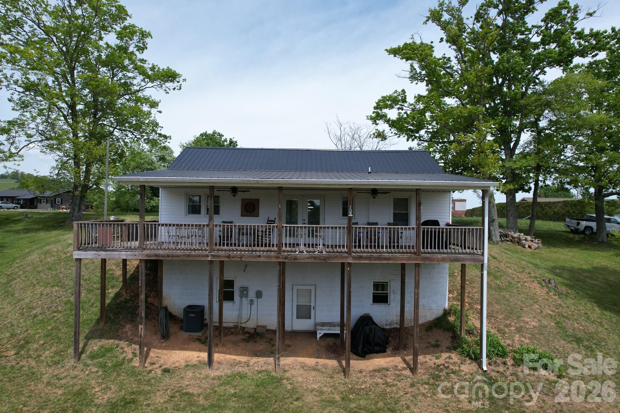 4532 NC Hwy 18 None N — Sparta