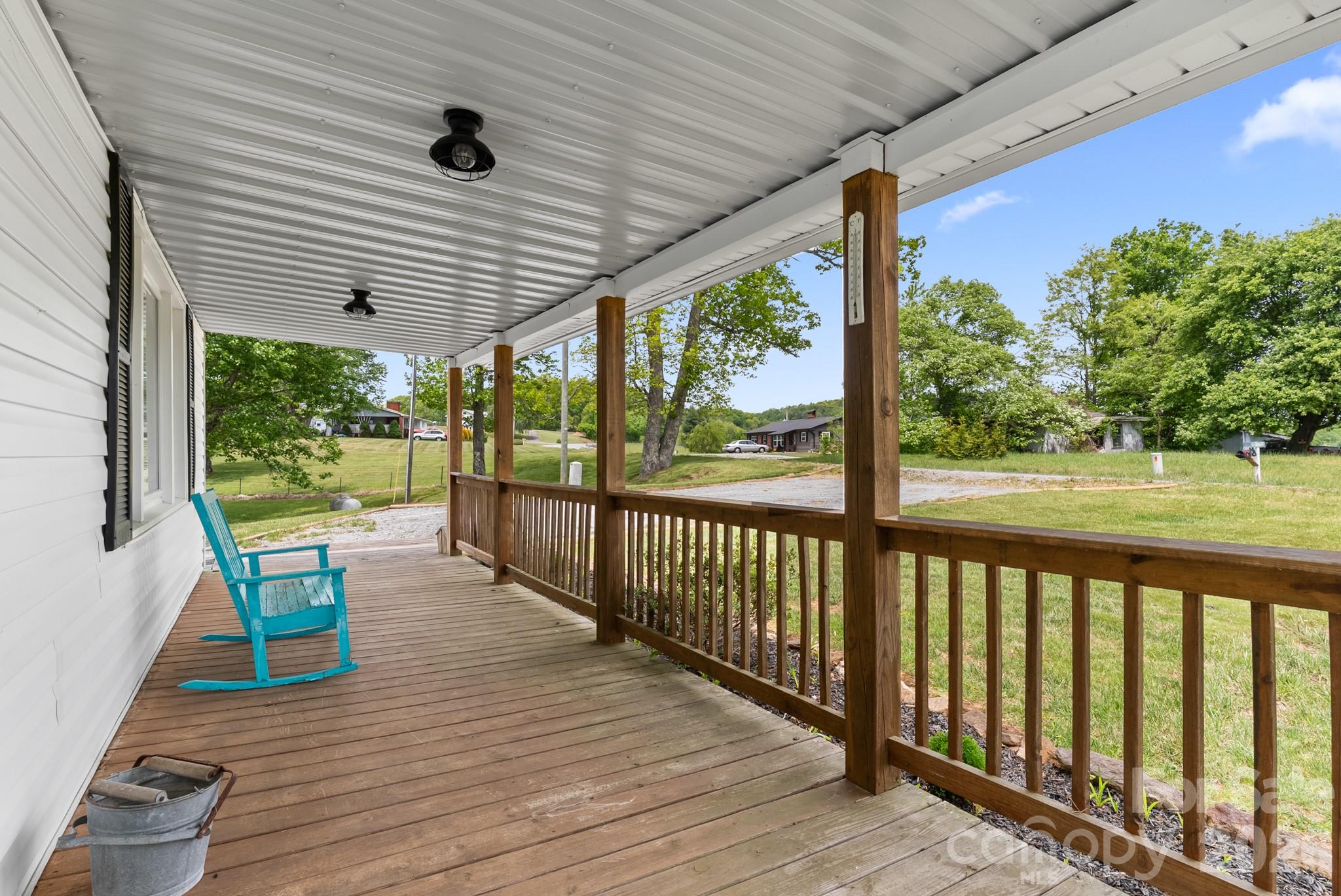 4532 NC Hwy 18 None N — Sparta