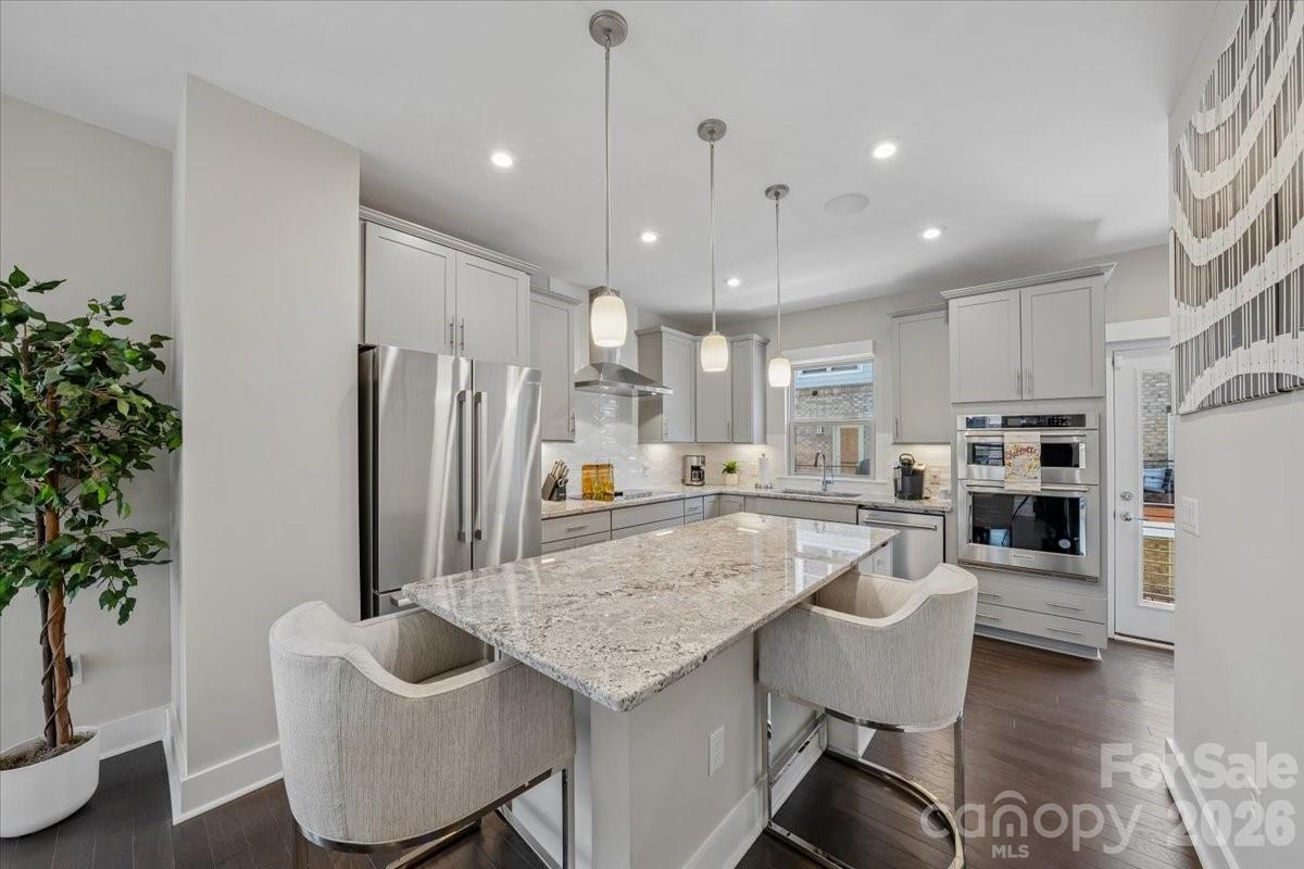 12057 Brooklyn Avenue — Charlotte