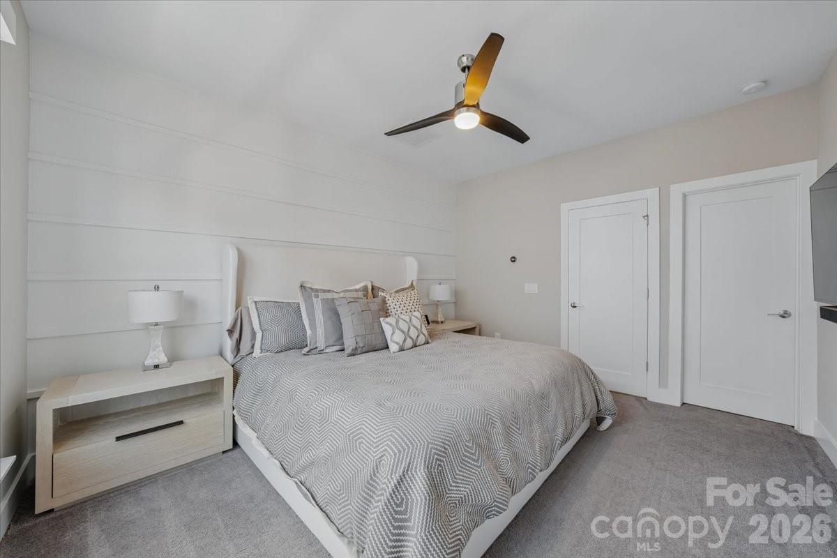 12057 Brooklyn Avenue — Charlotte