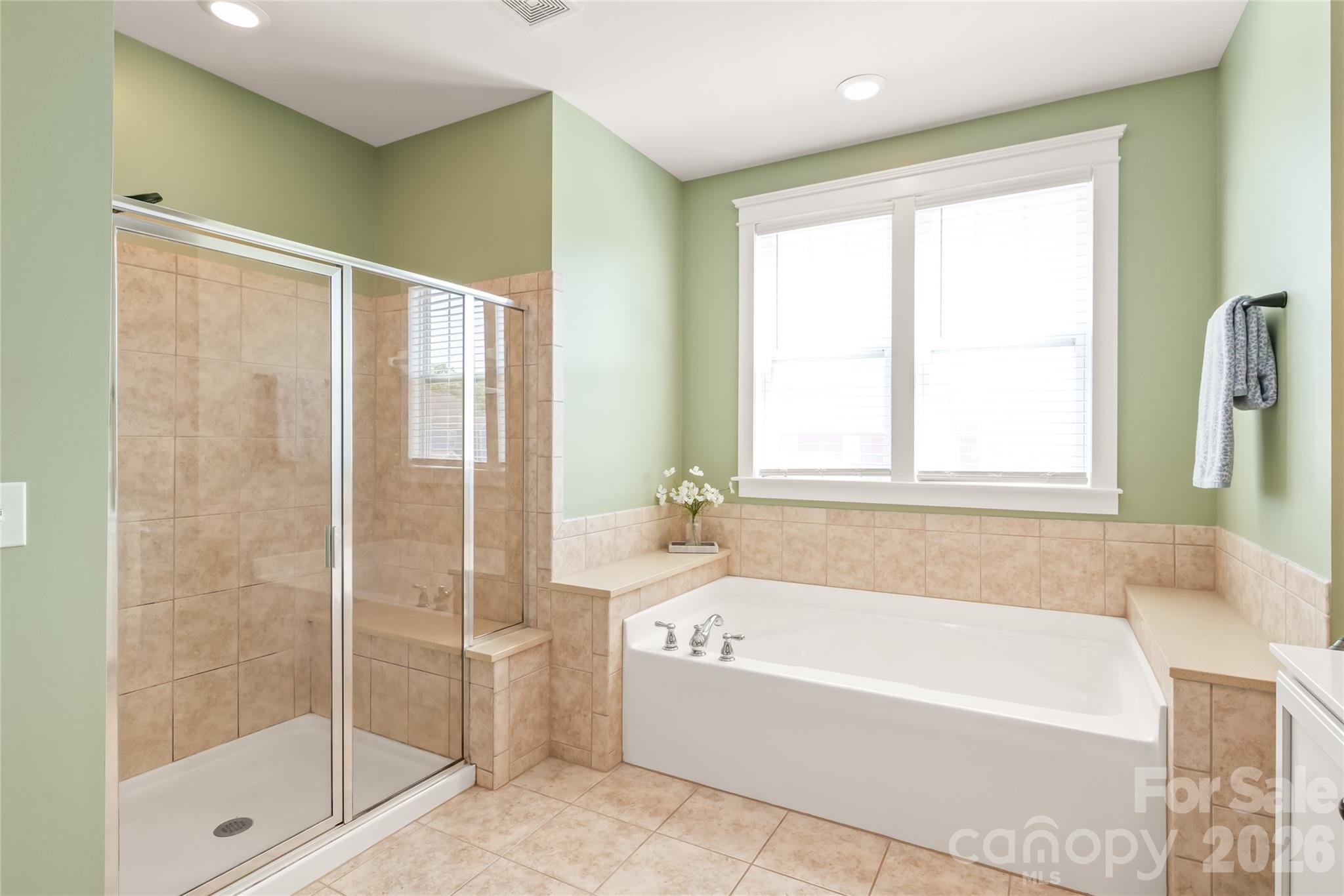 11543 Ardrey Crest Drive — Charlotte
