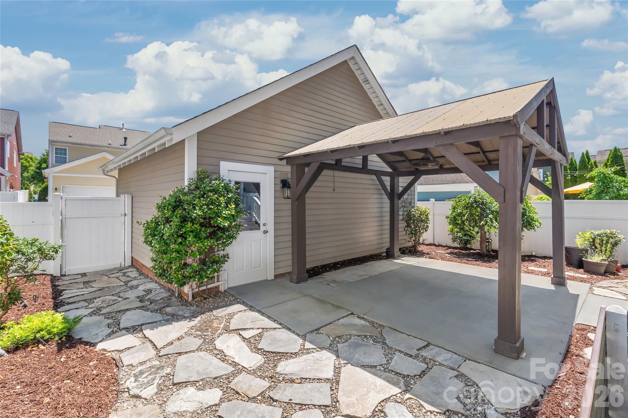 11543 Ardrey Crest Drive — Charlotte