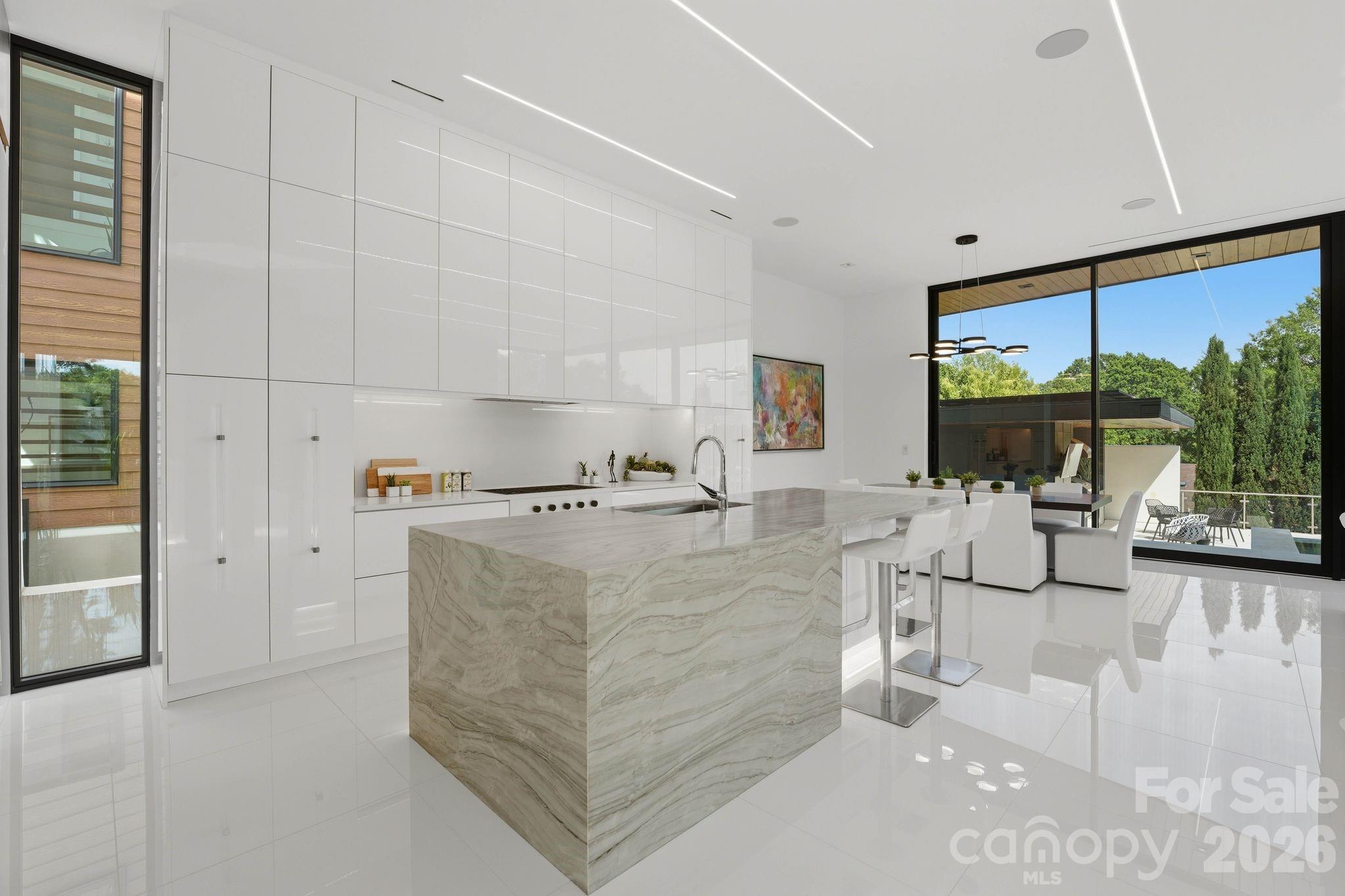 304 Frazier Avenue — Charlotte