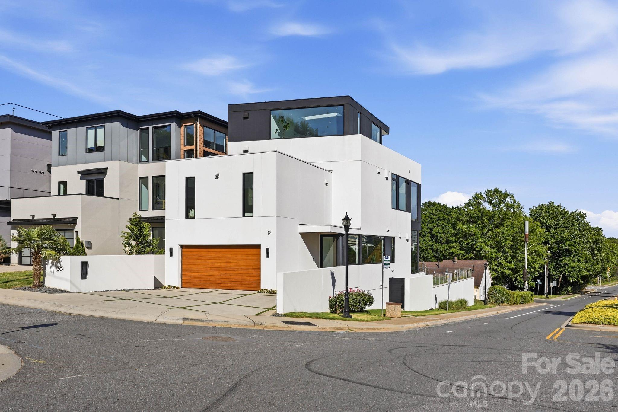 304 Frazier Avenue — Charlotte