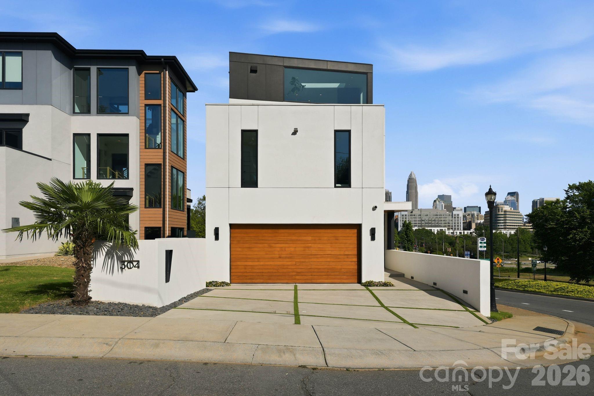 304 Frazier Avenue — Charlotte
