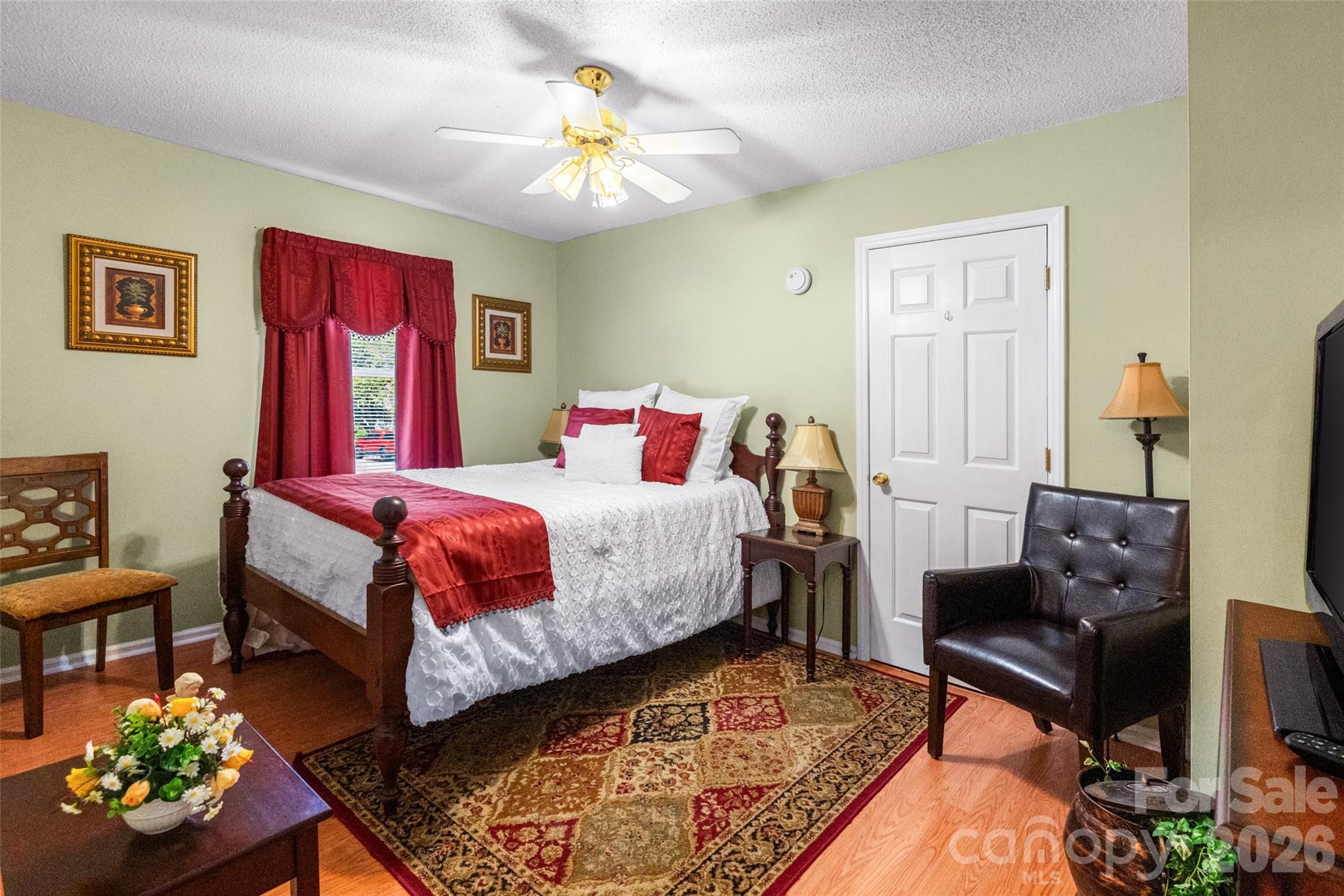116 Live Oak Avenue — Belmont