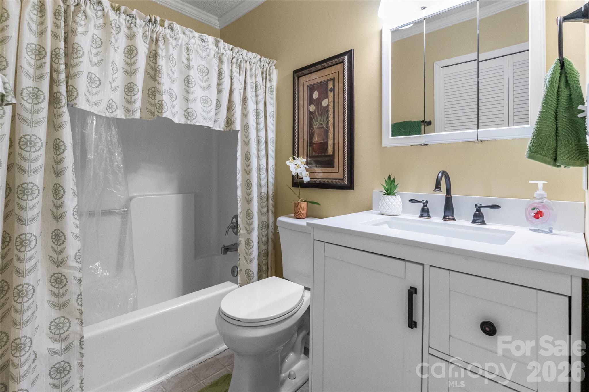 116 Live Oak Avenue — Belmont