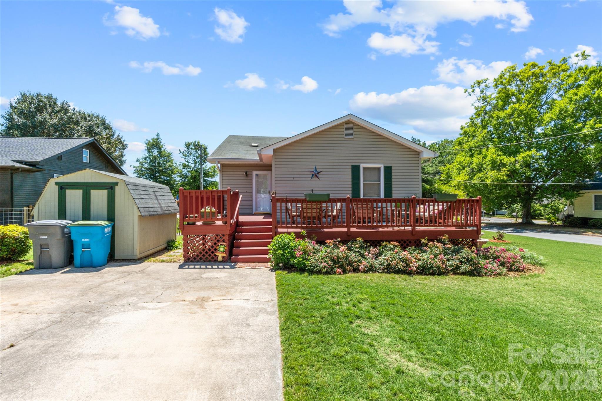 116 Live Oak Avenue — Belmont