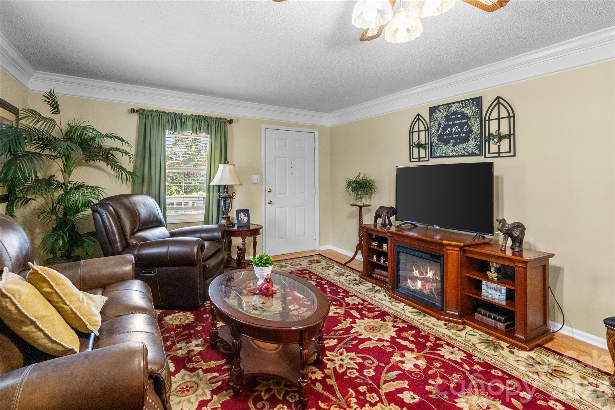 116 Live Oak Avenue — Belmont