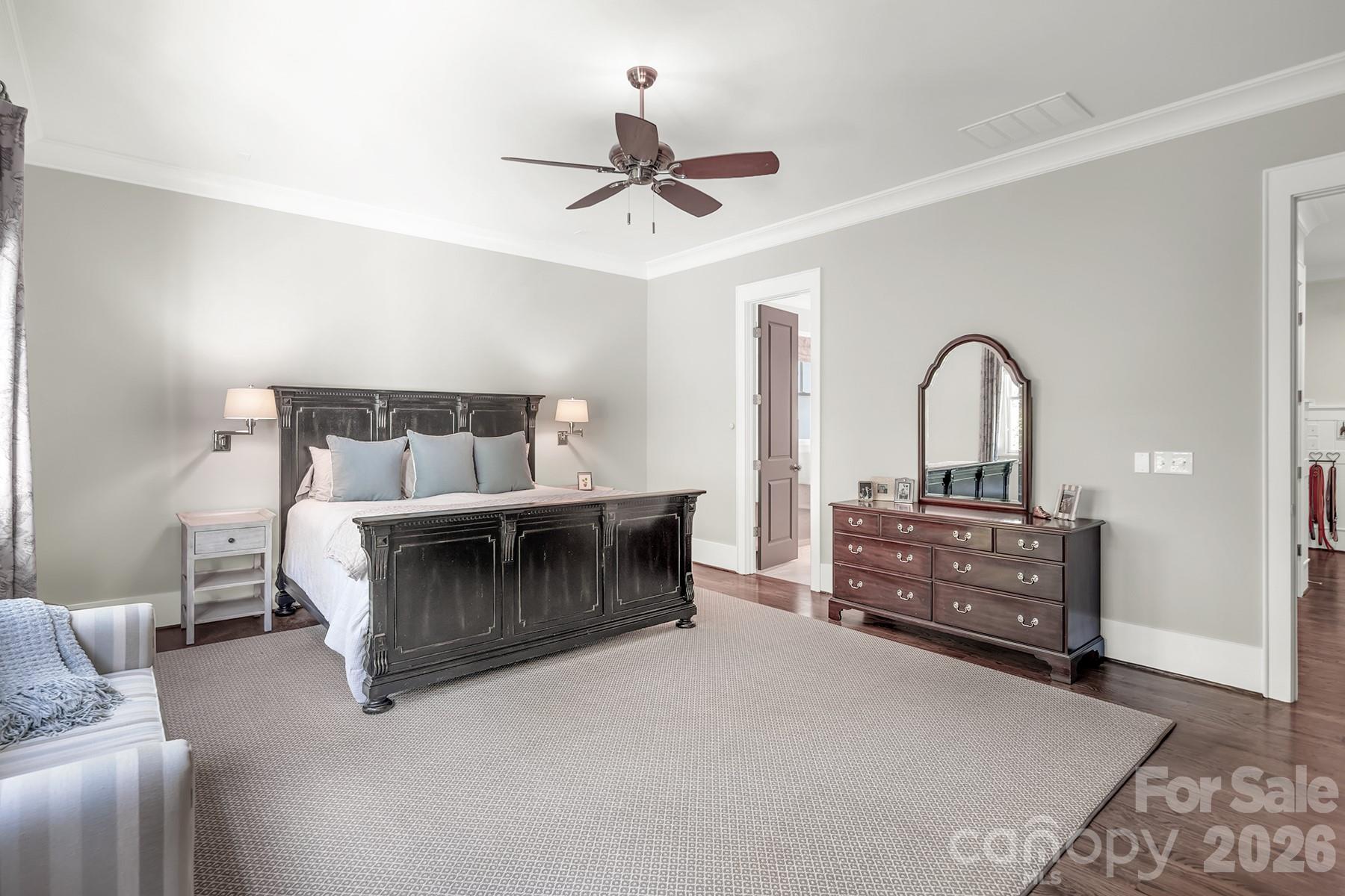 520 Hillside Avenue — Charlotte