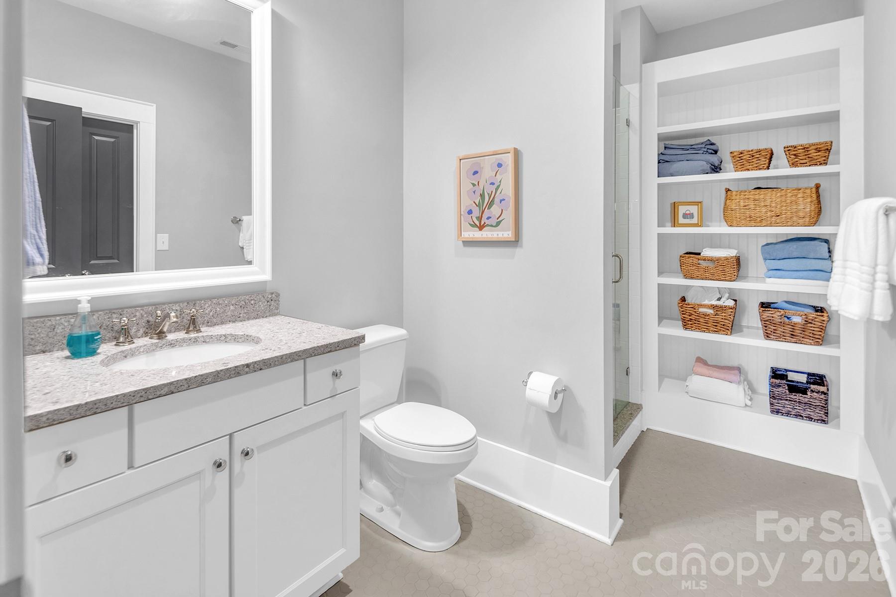 520 Hillside Avenue — Charlotte